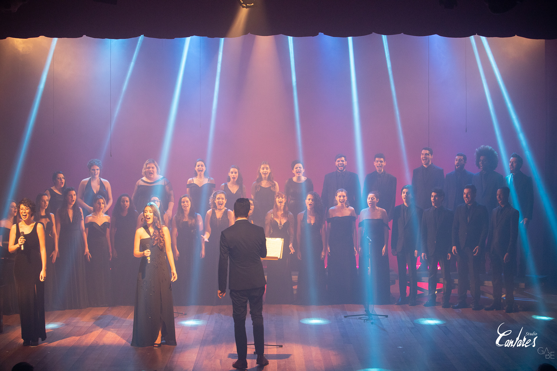 Studio Cantares - Italia Theatre - São Paulo