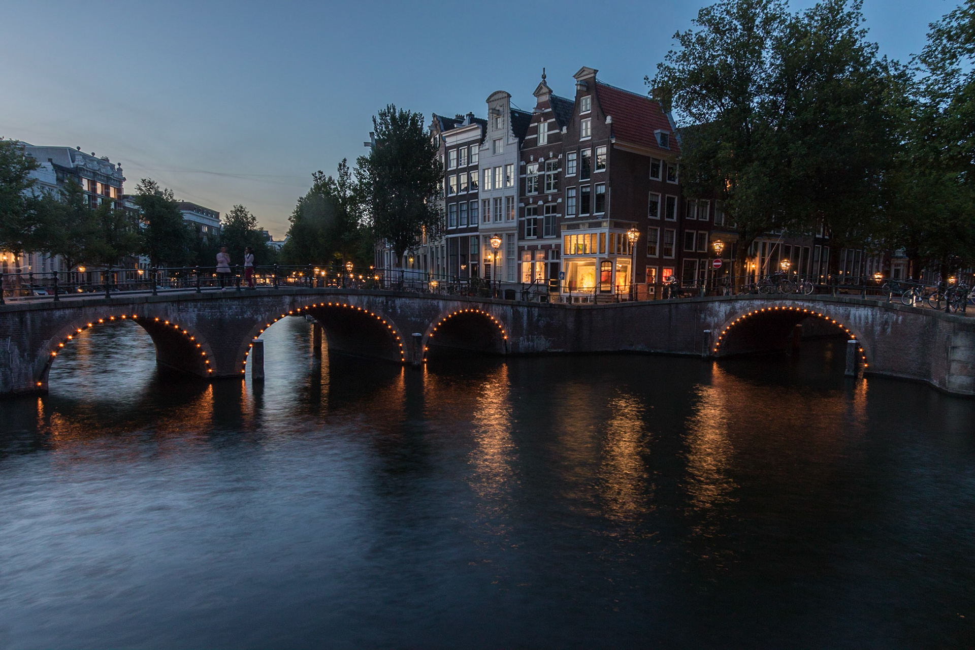 4 arches where two Amsterdam Canals cross. Amsterdam, Netherlands (2018)