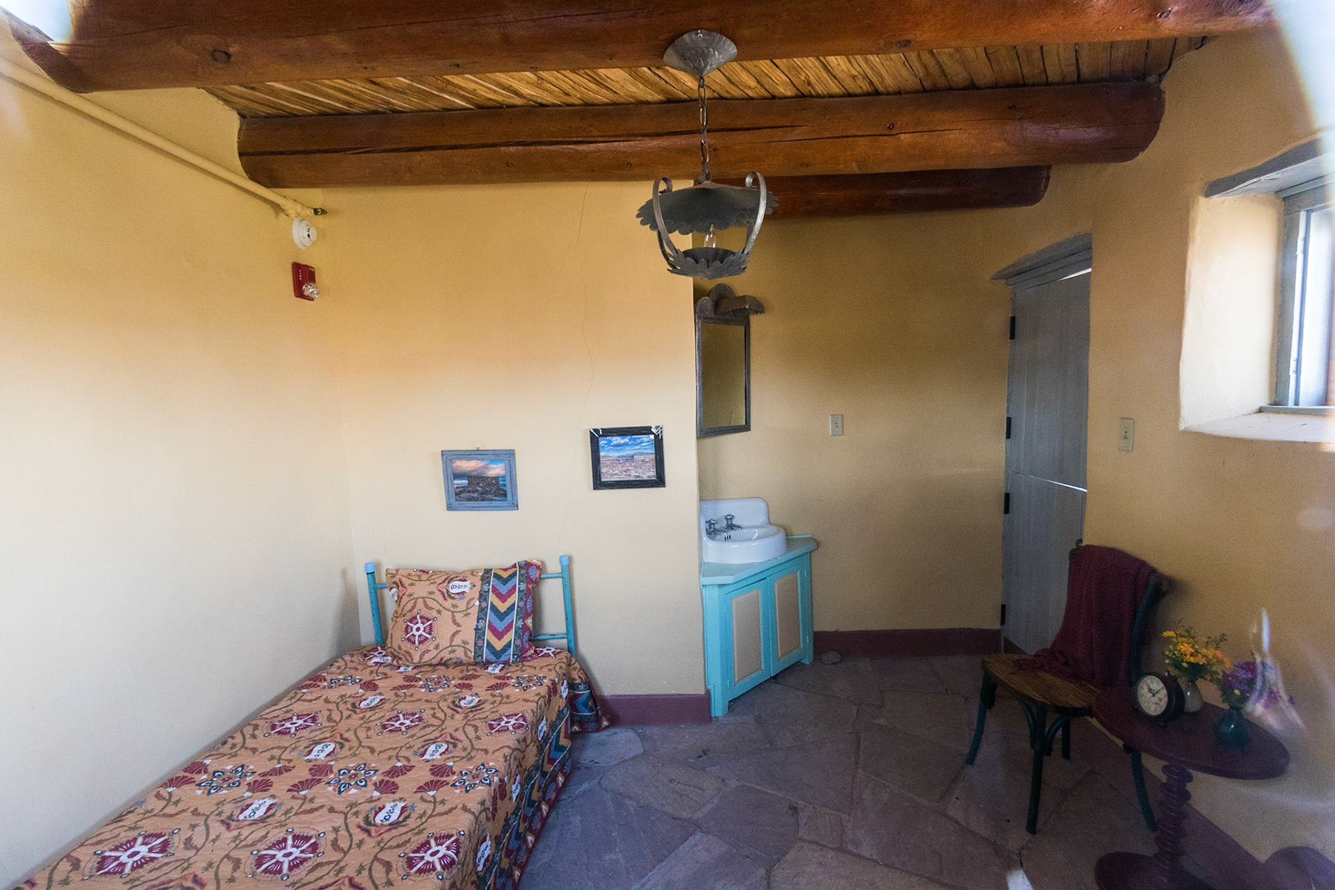 Guest / Staff room, Painted Desert Inn Harvey House, Painted Destert - Petrified Forest National Park, Arizonoa USA (3/2020)