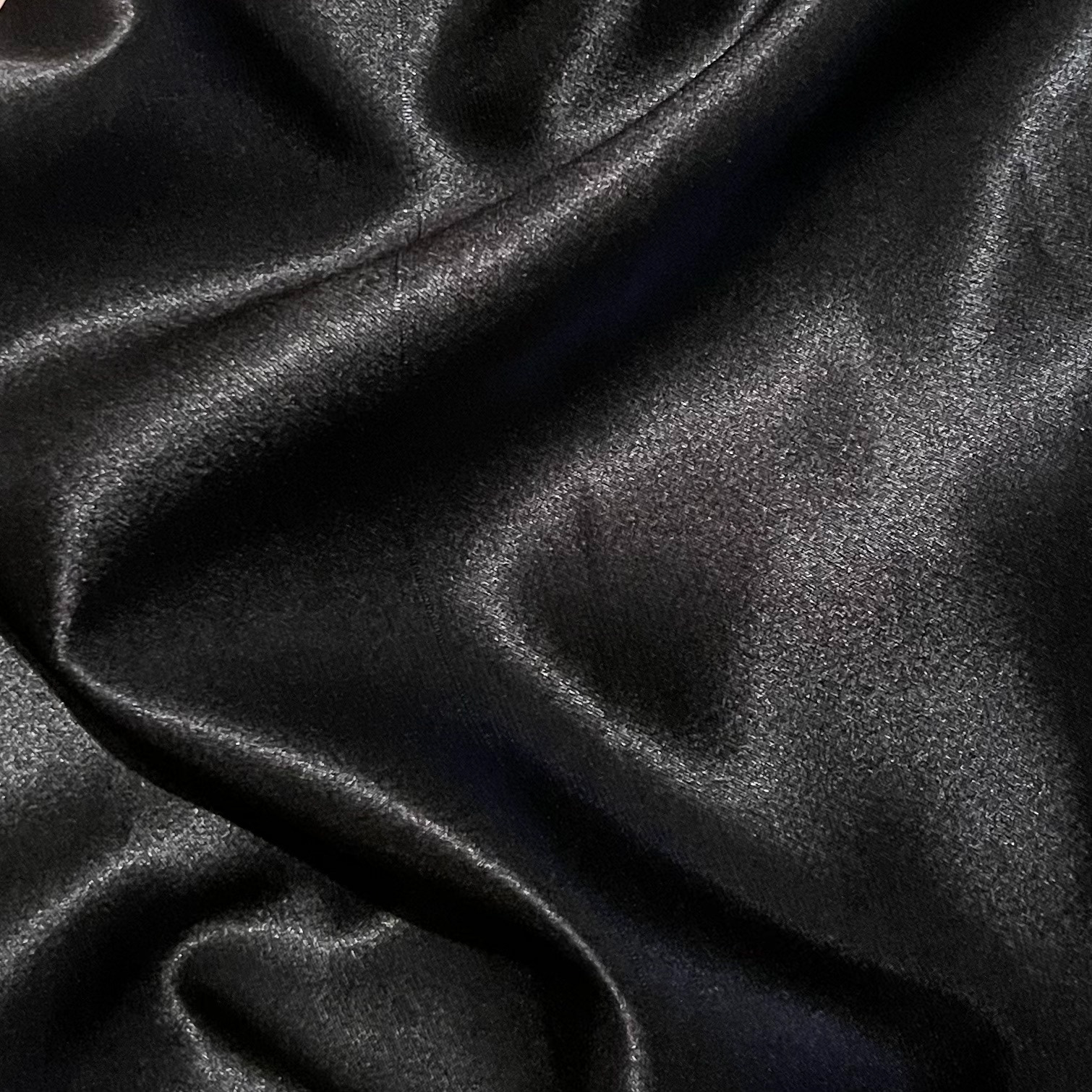 LIQUID METAL CREPE SATIN LINGING 100% Polyester