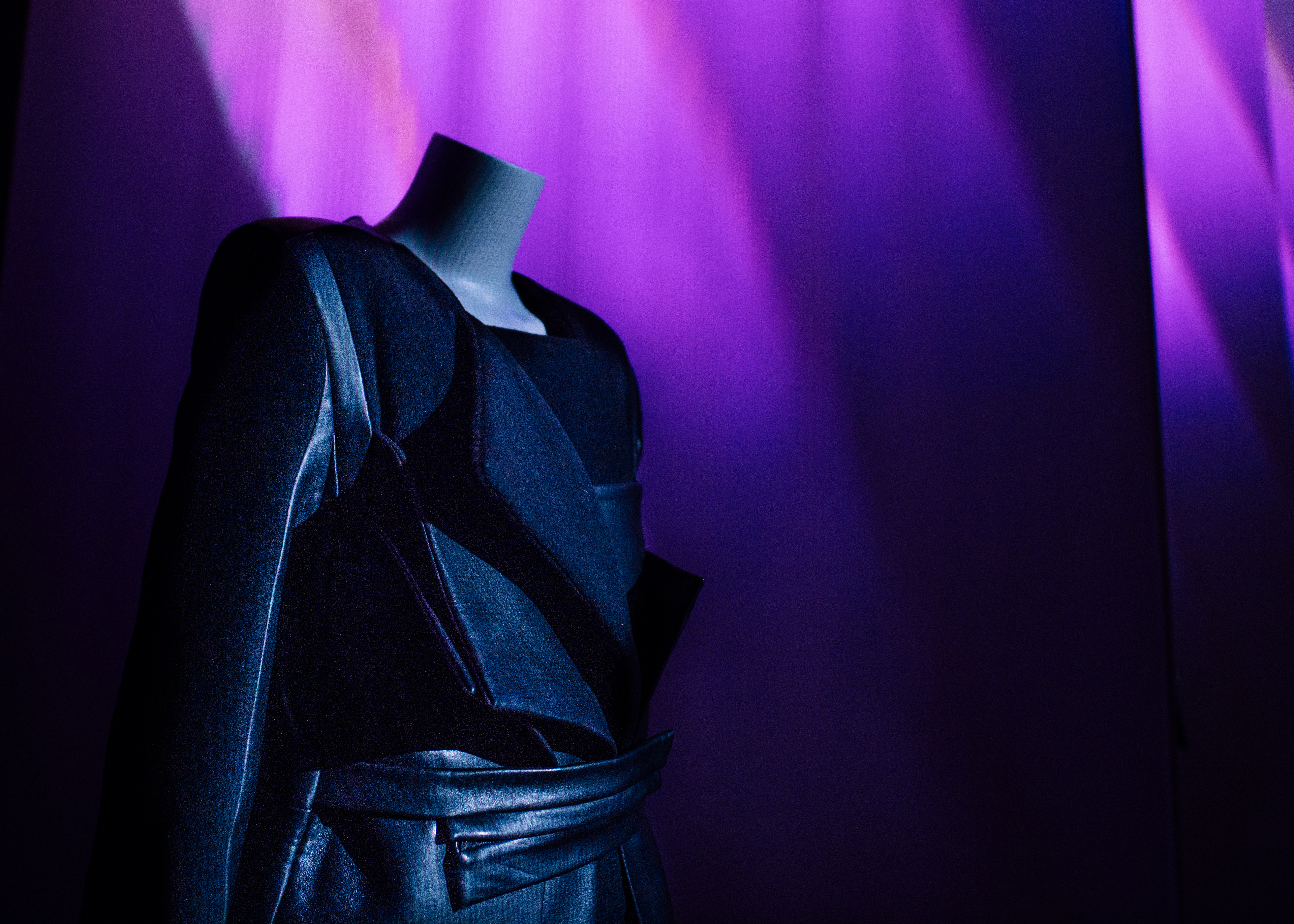 Black Math - Gender-Bending Fashion Projection Mapping @ MFA