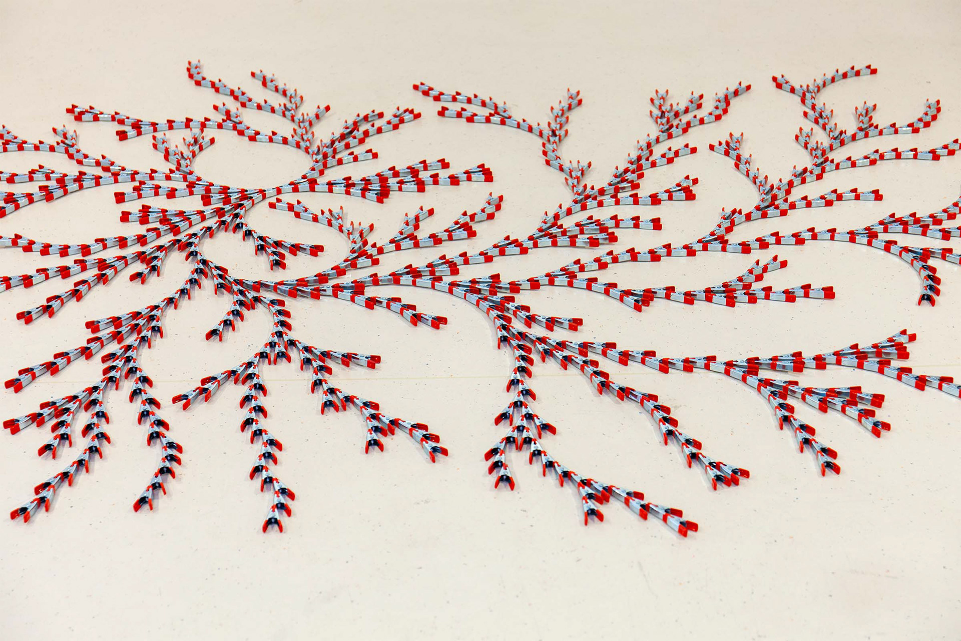 Installation von Kristin Lohmann in einer Ausstellung