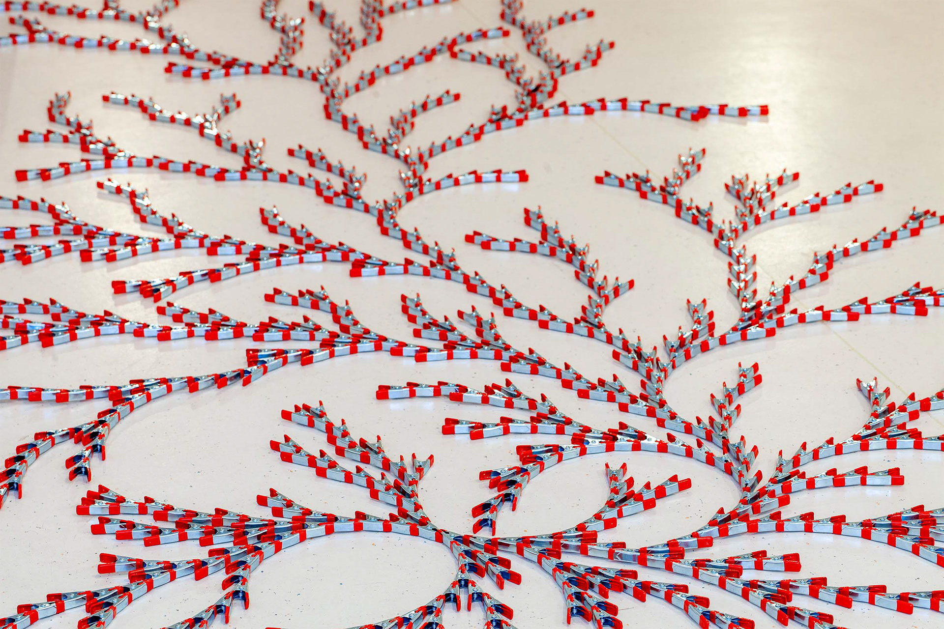 Installation von Kristin Lohmann in einer Ausstellung