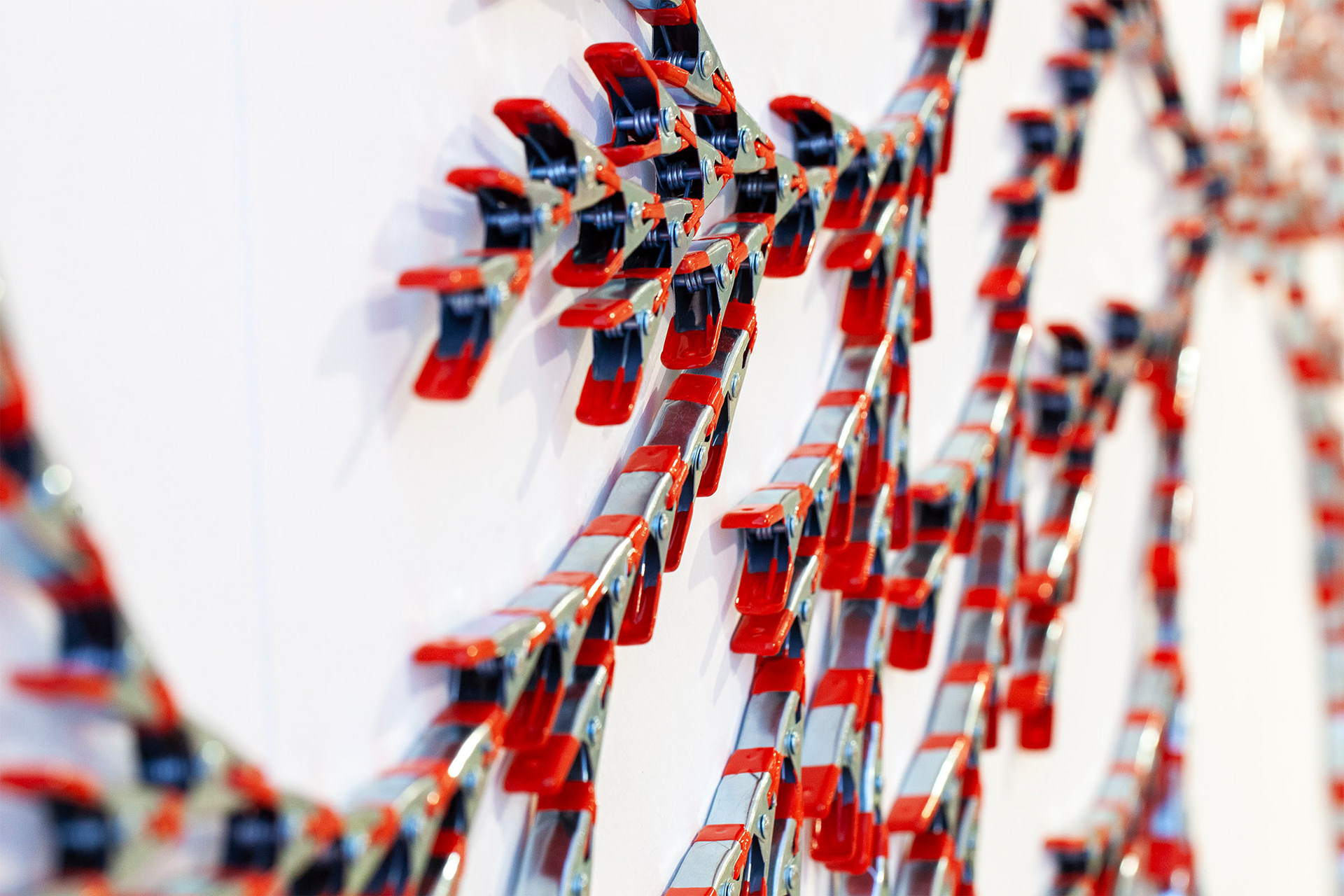 Installation von Kristin Lohmann in einer Ausstellung