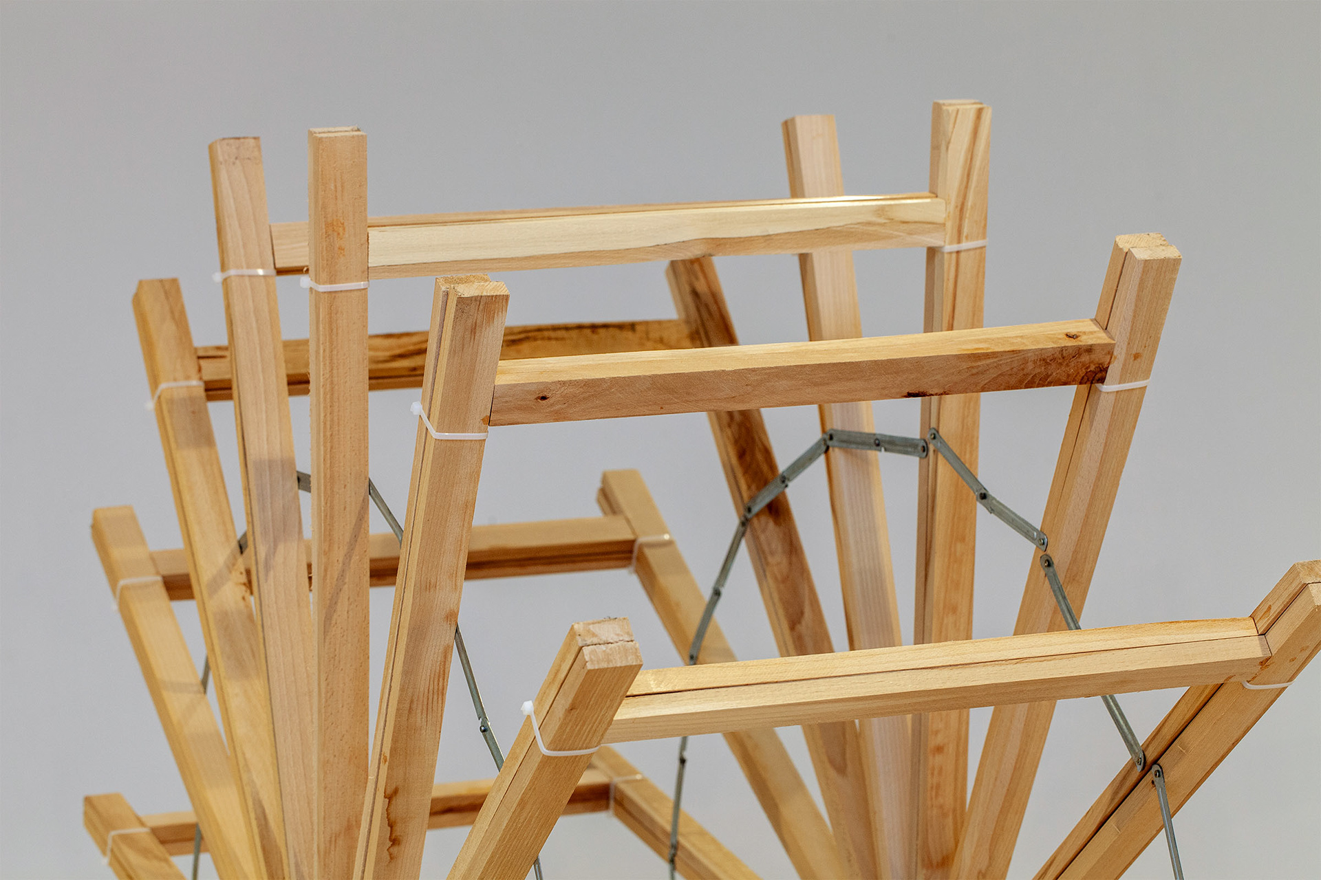 Ausstellungsansicht mit Arbeiten von Kristin Lohmann