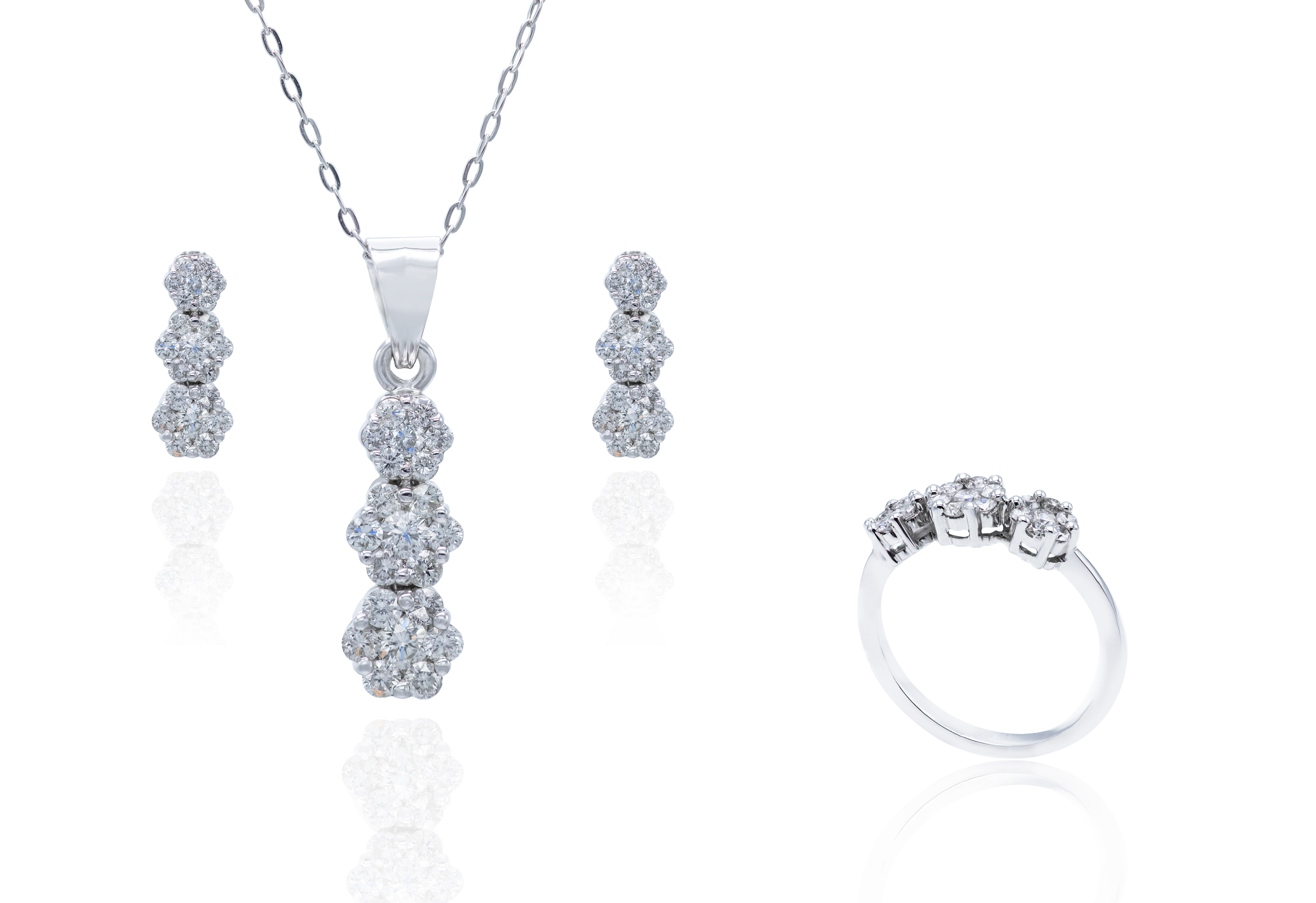 Pendant set