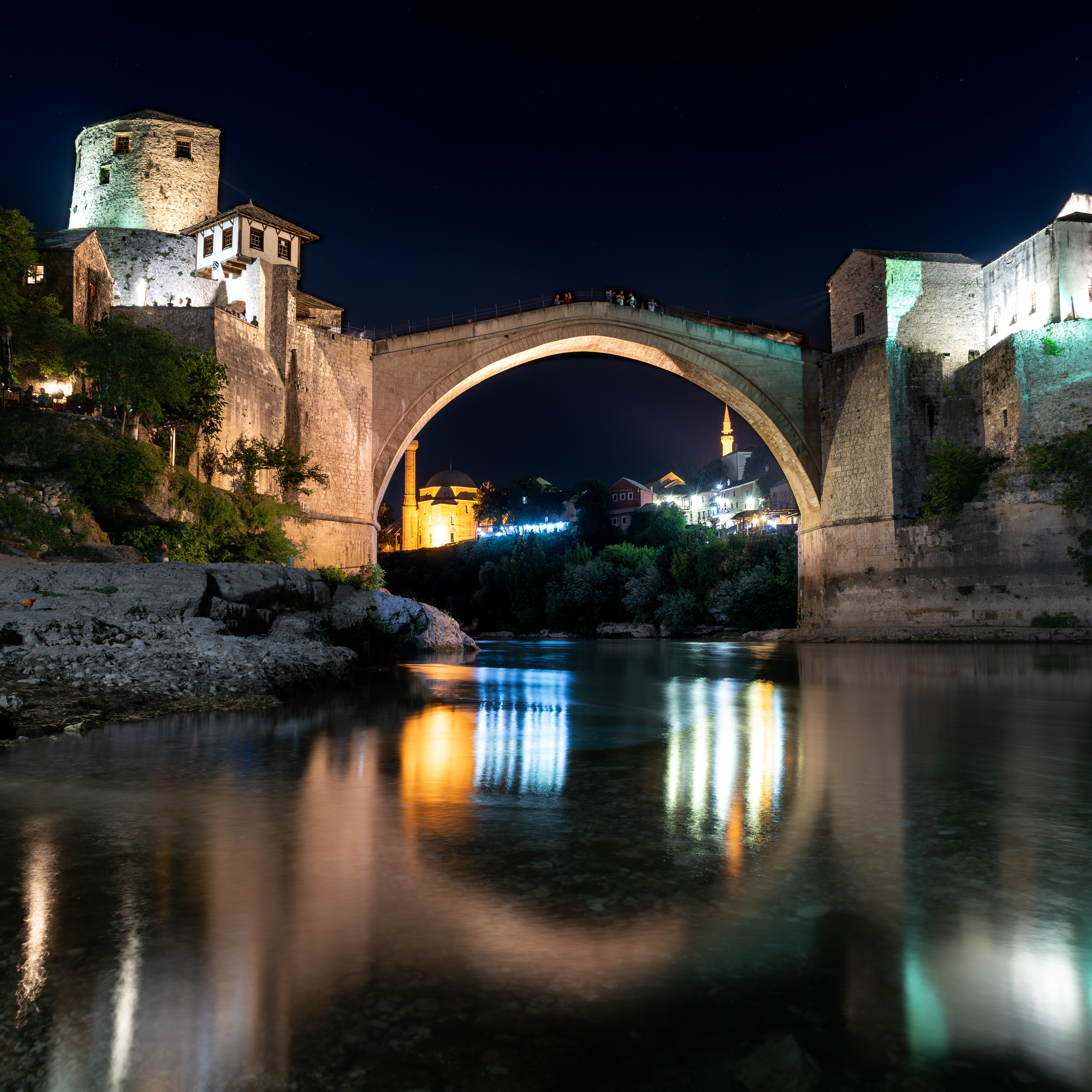 Stari Most is an integral part of Mostar's cultural and historical heritage. Besides being a pedestrian crossing, it hosts festivals and jumping contests that attract tourists and locals. These events highlight the importance of preserving cultural traditions and local morale.