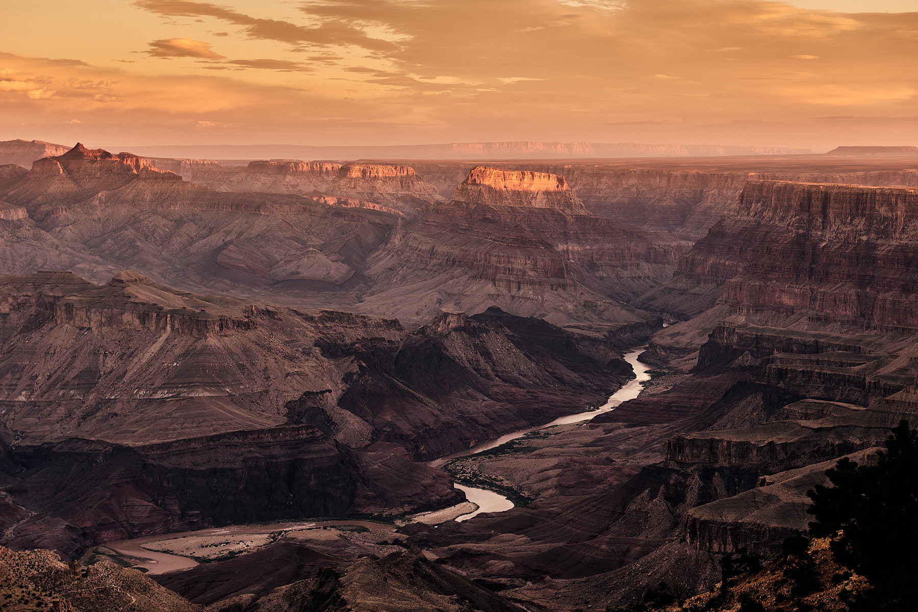 Sunrise at Grand Canyon in Arizona