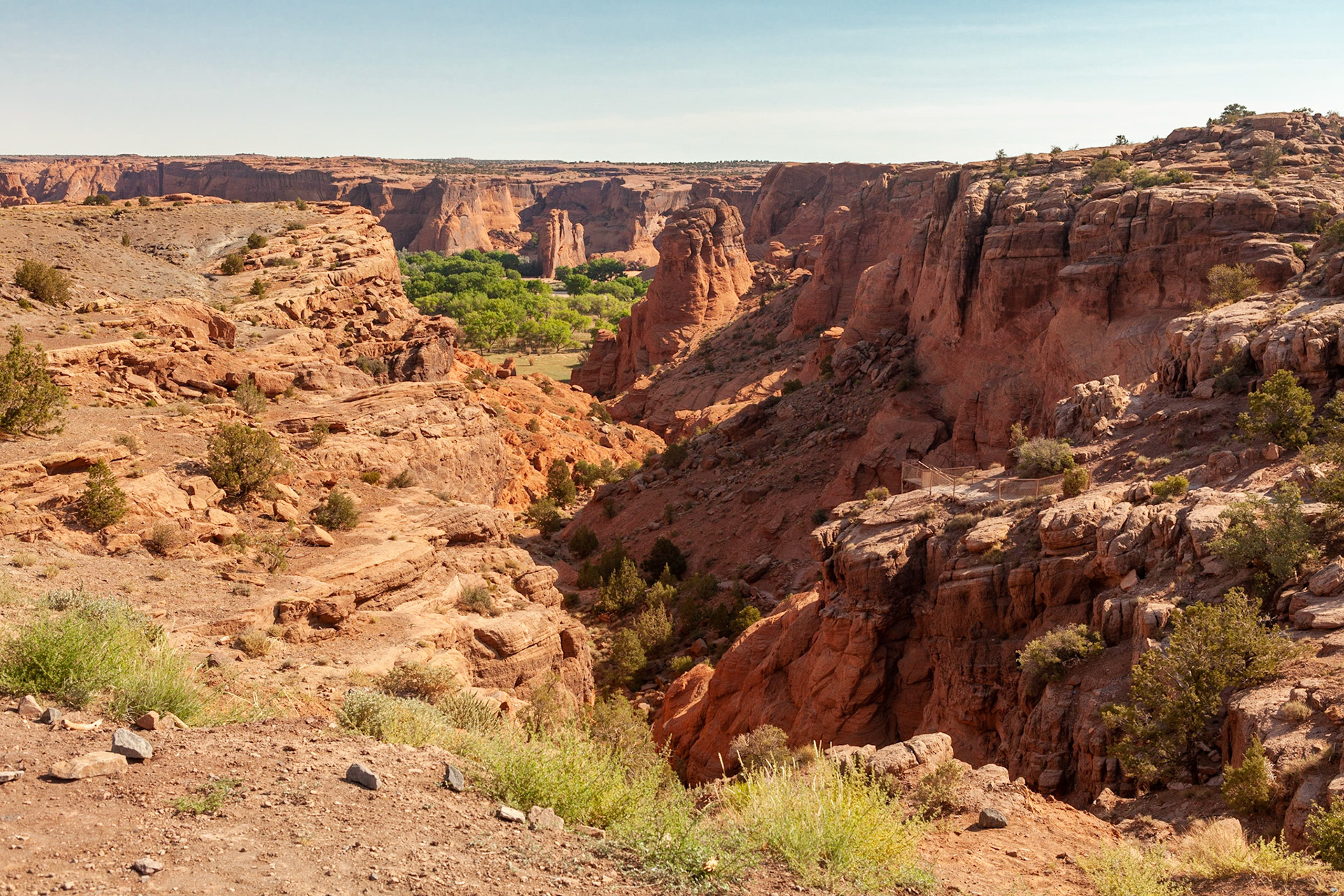 Tunnel Overlook, Canyon de Chelly, Chinle, AZ.  © 2013 Ming Lo