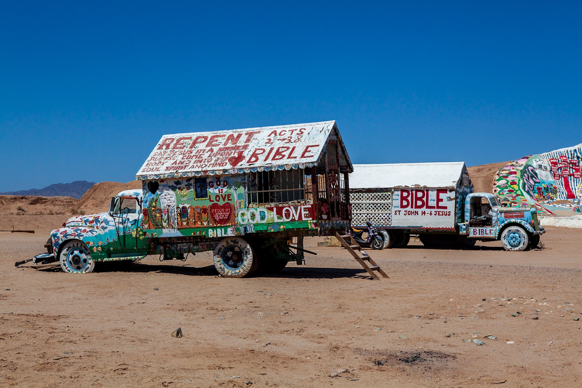 Salvation Mountain, CA. Photo by Ming Lo