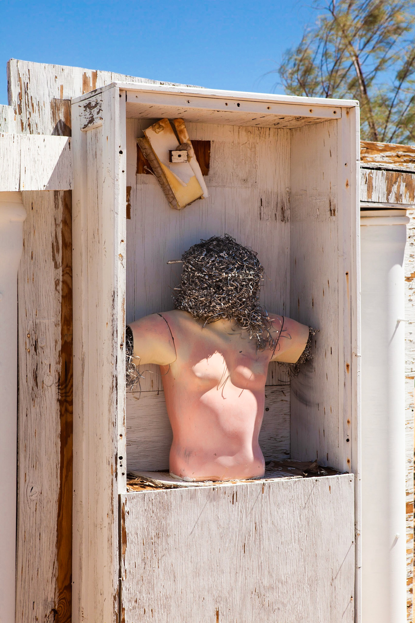 Noah Purifoy's Outdoor Museum near Joshua Tree, CA. Photo by Ming Lo