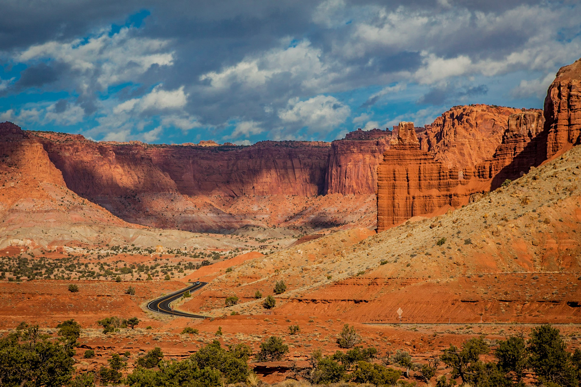 Chimney Rock, Capitol Reef National Park