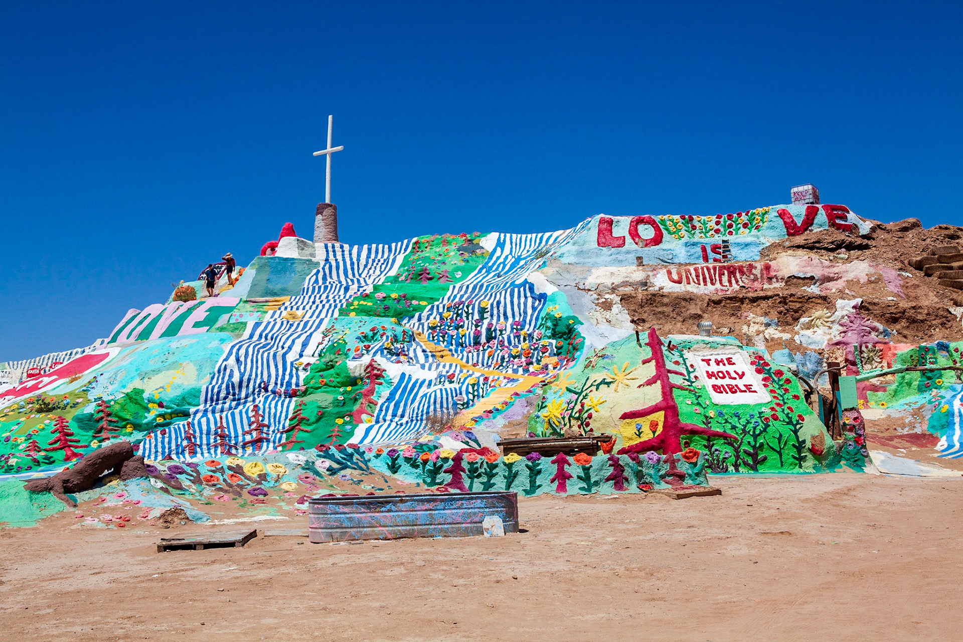 Salvation Mountain, CA. Photo by Ming Lo