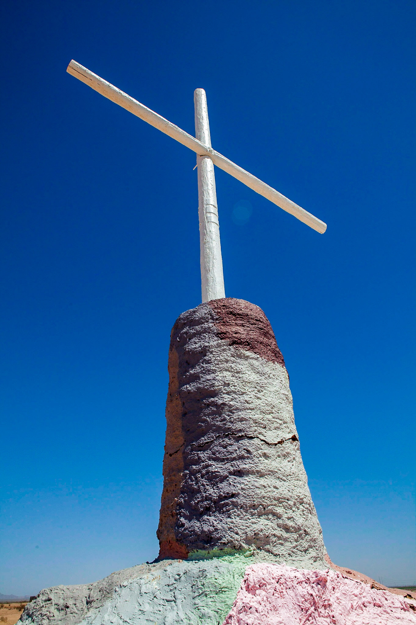 Salvation Mountain, CA. Photo by Ming Lo