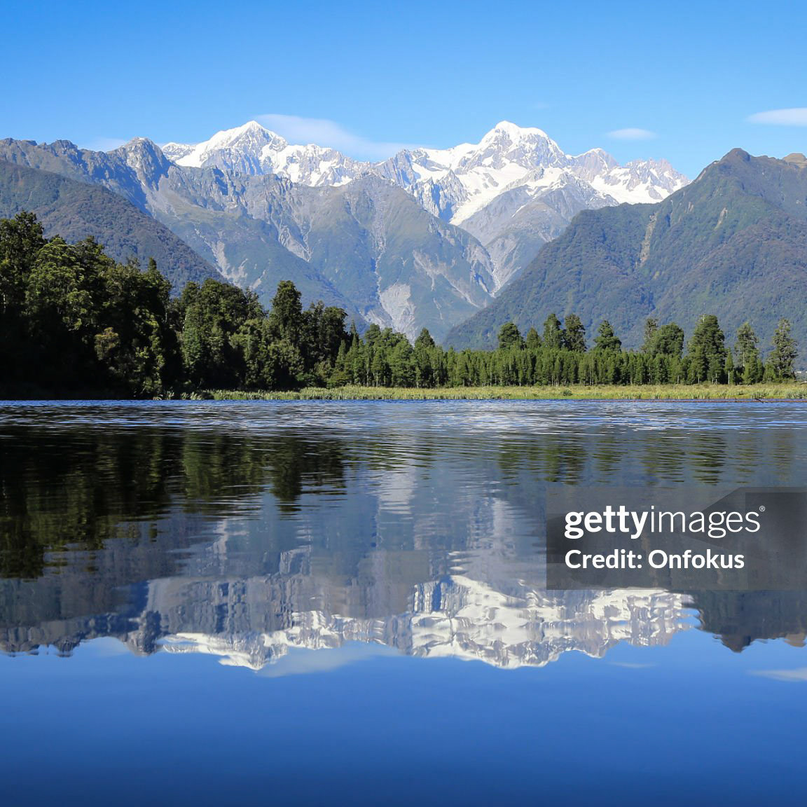Lake Matheson reflection Landscape Panorama, New Zealand, South Island