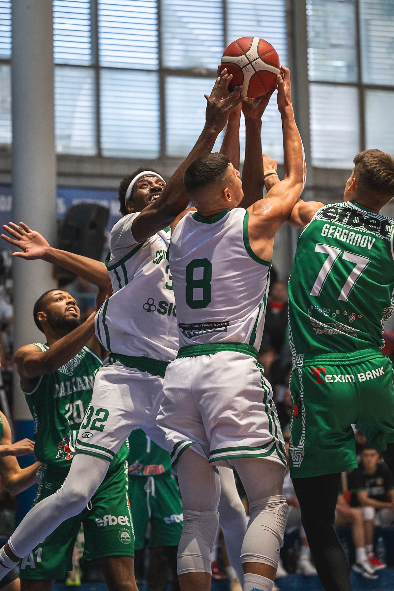 Varna, Hristo Borisov Hall - OCTOBER 13: Cherno More vs Balkan Photo credit: Viktor Vasilev / Viktor Vasilev  Photography