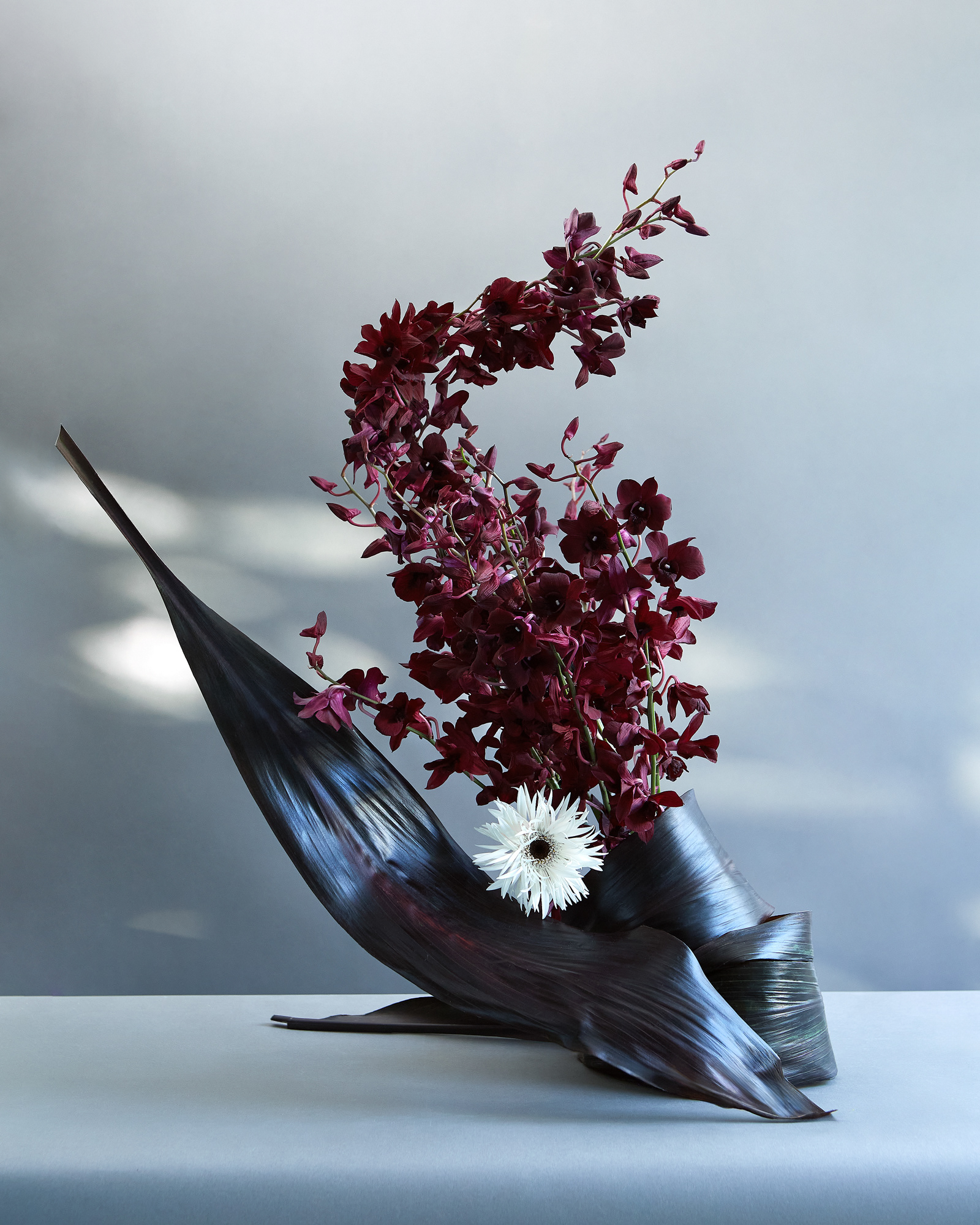 "Garden Ghost". Floral Design + Photography: Estudio Seiva
