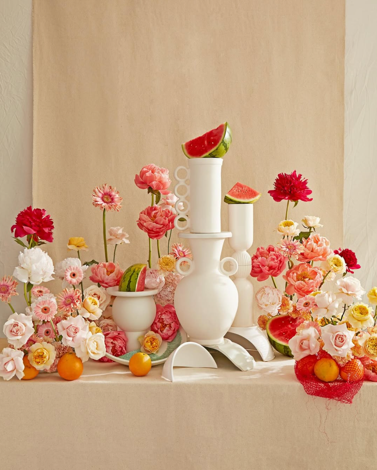 Styled Shoot for MFS. Photography: Estudio Seiva. Florals: Anila Flowers and Estudio Seiva. Art Director: Manuel Godoy Pareja