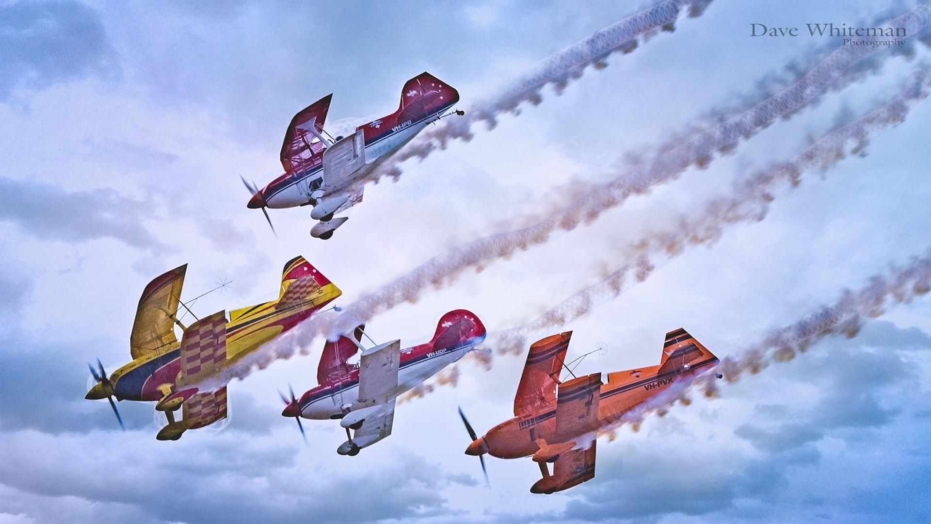Paul Bennet's WolfPitts in action at the Warbirds Over Scone airshow