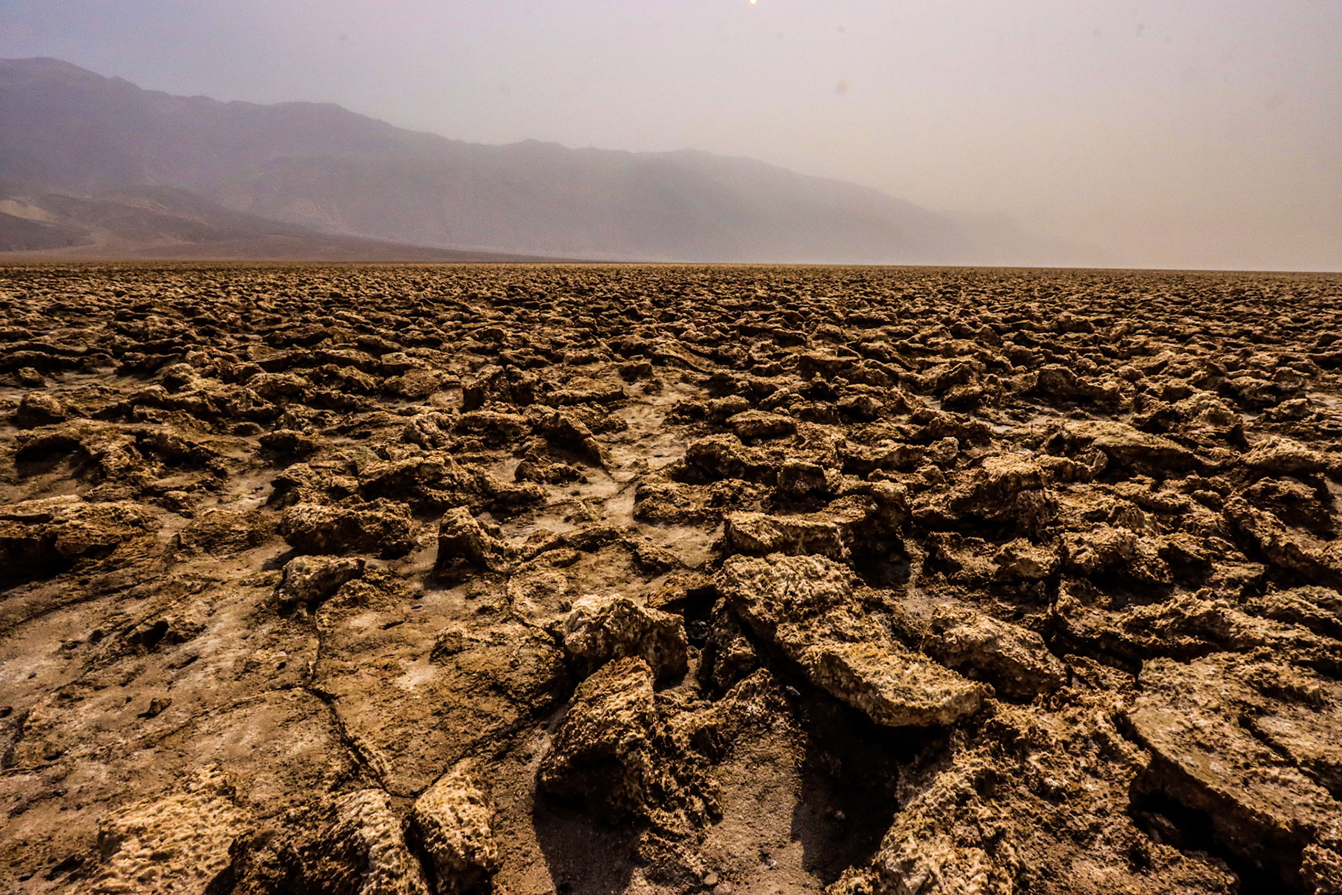 DEVILS GOLF COURSE - DEATH VALLEY