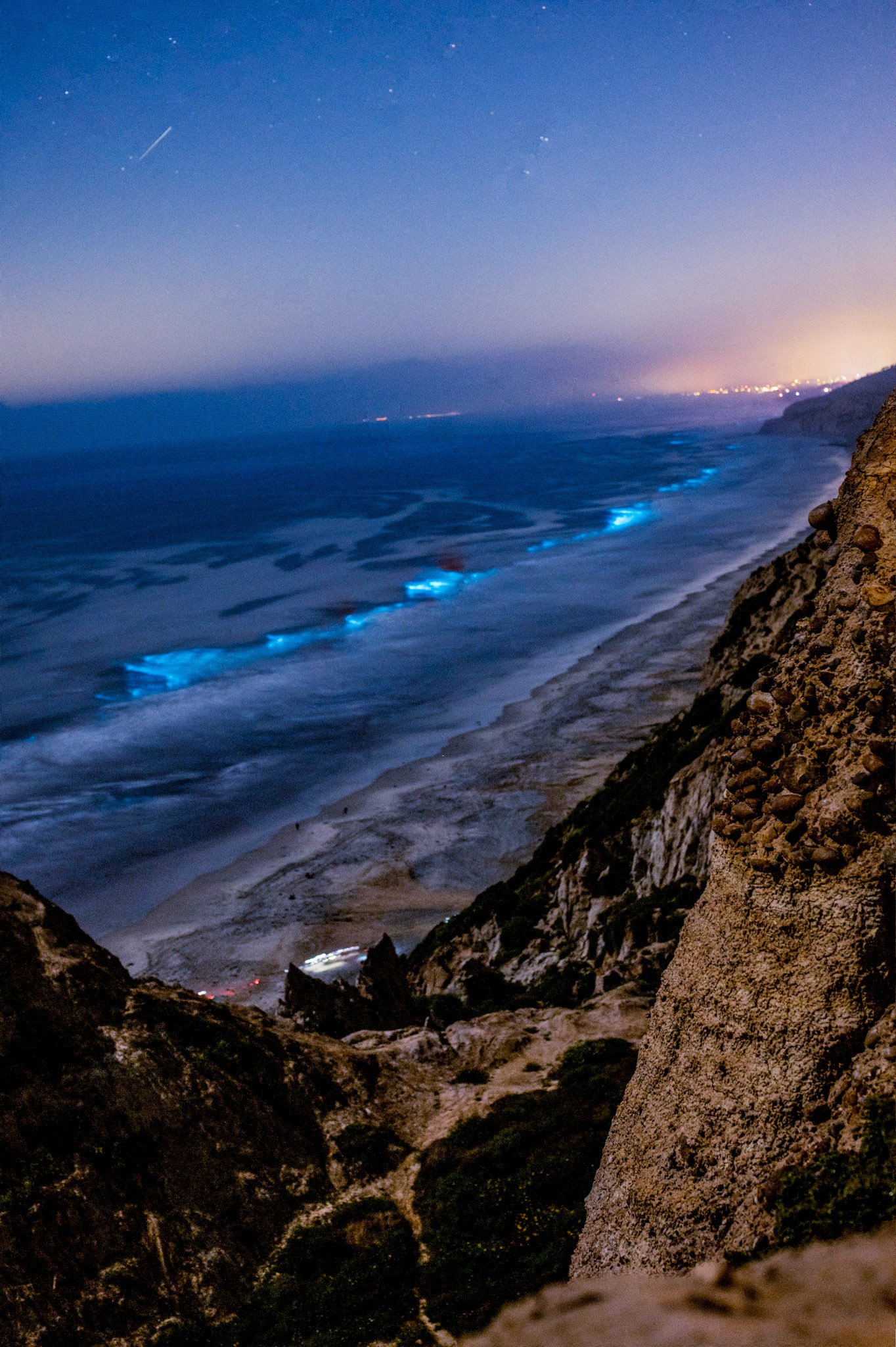 Bioluminescence from Blacks Beach Cliffs