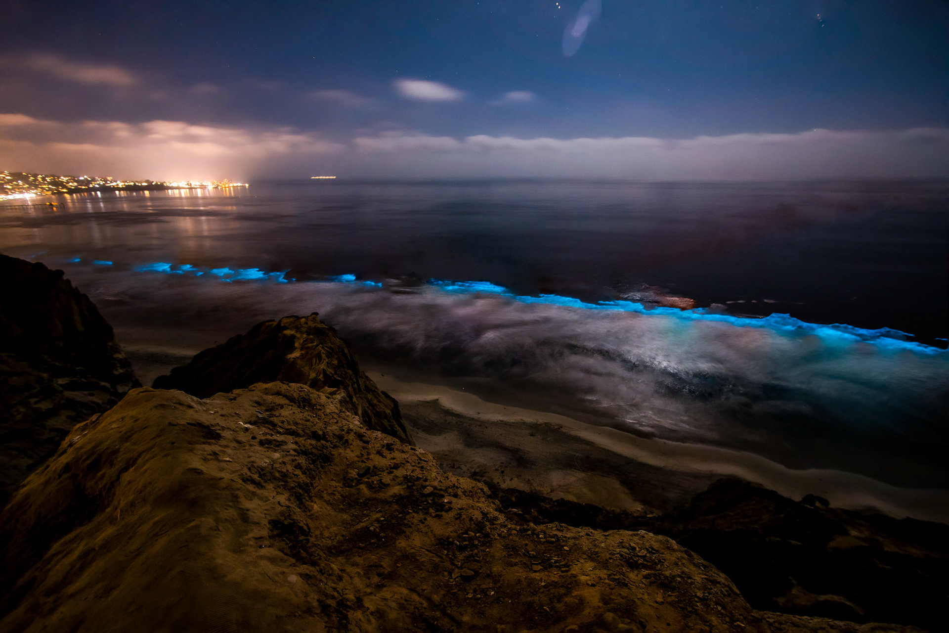 Bioluminescence from Blacks Beach Cliffs