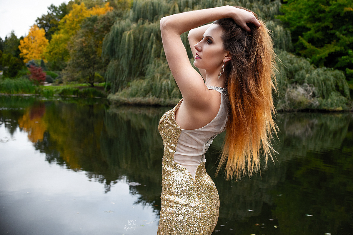 Modelka: Iga Woźniak, sukienka: kdfashion, włosy: Izabela Tyszkowska