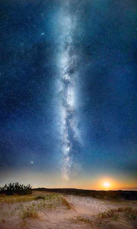 Night Sky, Milky Way, 180° panorama, Sleeping Bear Point, Sleeping Bear bay, stars, galaxies, planets, space, light pollution, moon, setting