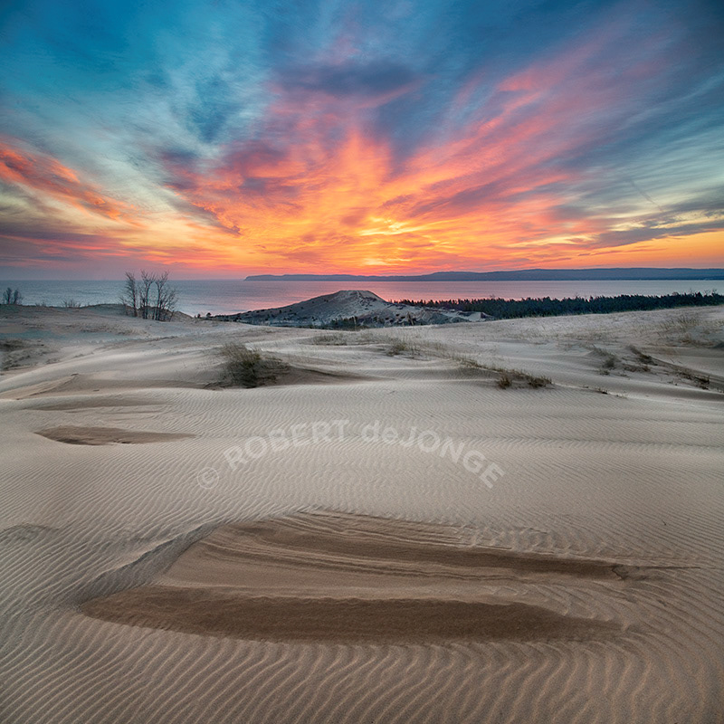 Sunrise, orange, brilliant, wind effects, sculpting, erosion, Pyramid Point