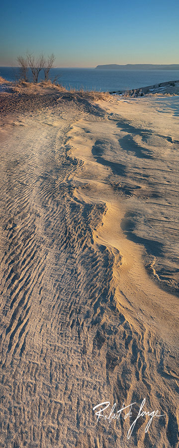 A Vertical panorama of a sand ridge that leads to Pyramid Point — from atop Sleeping Bear Point