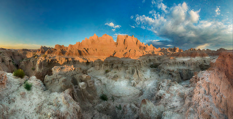 The Badlands, morning, sunrise, crevasse, colors. National Park, South Dakota