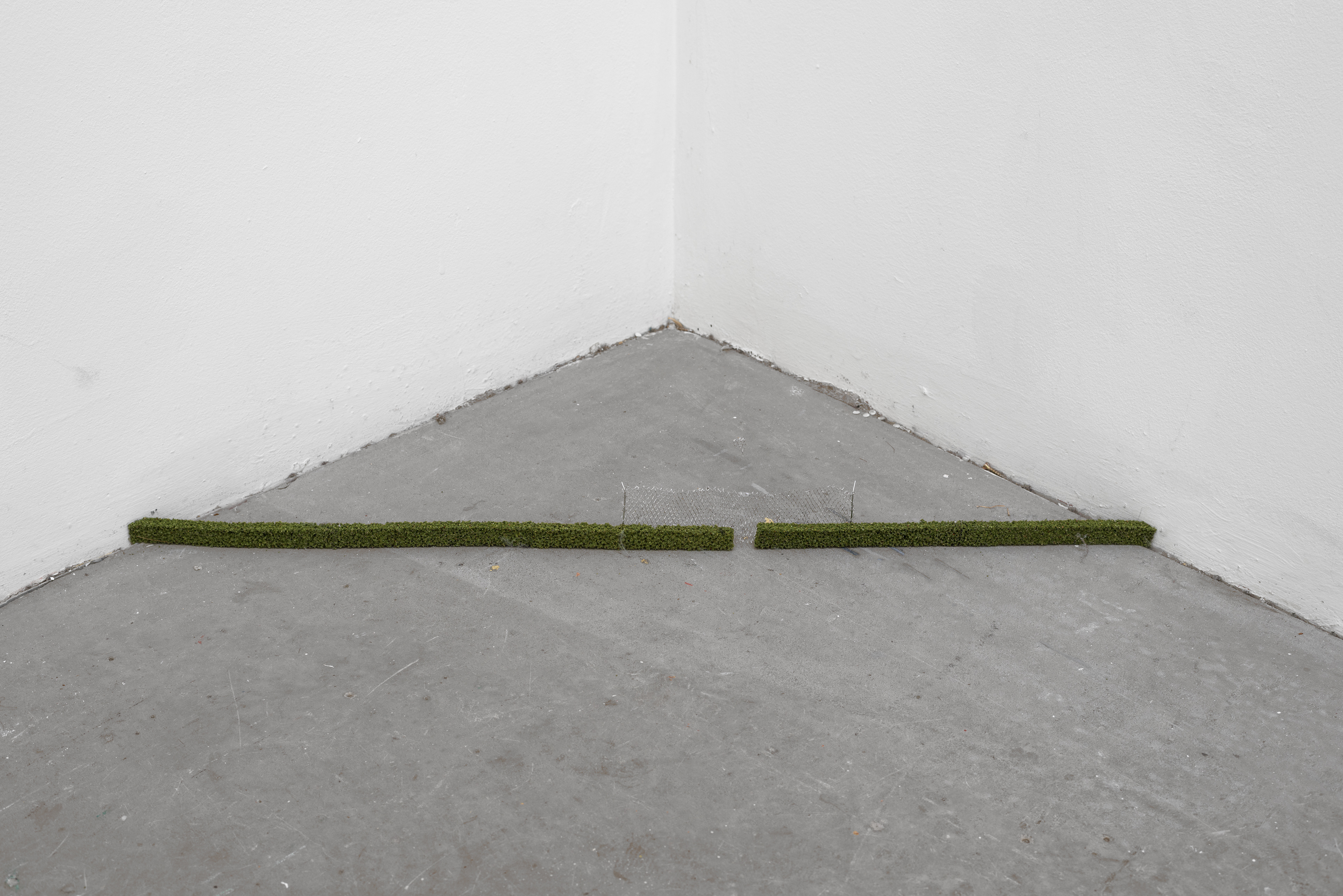 Verges Seep; Kelly Bishop, 2015; gravel, found objects, model making supplies, wire; dimensions variable
