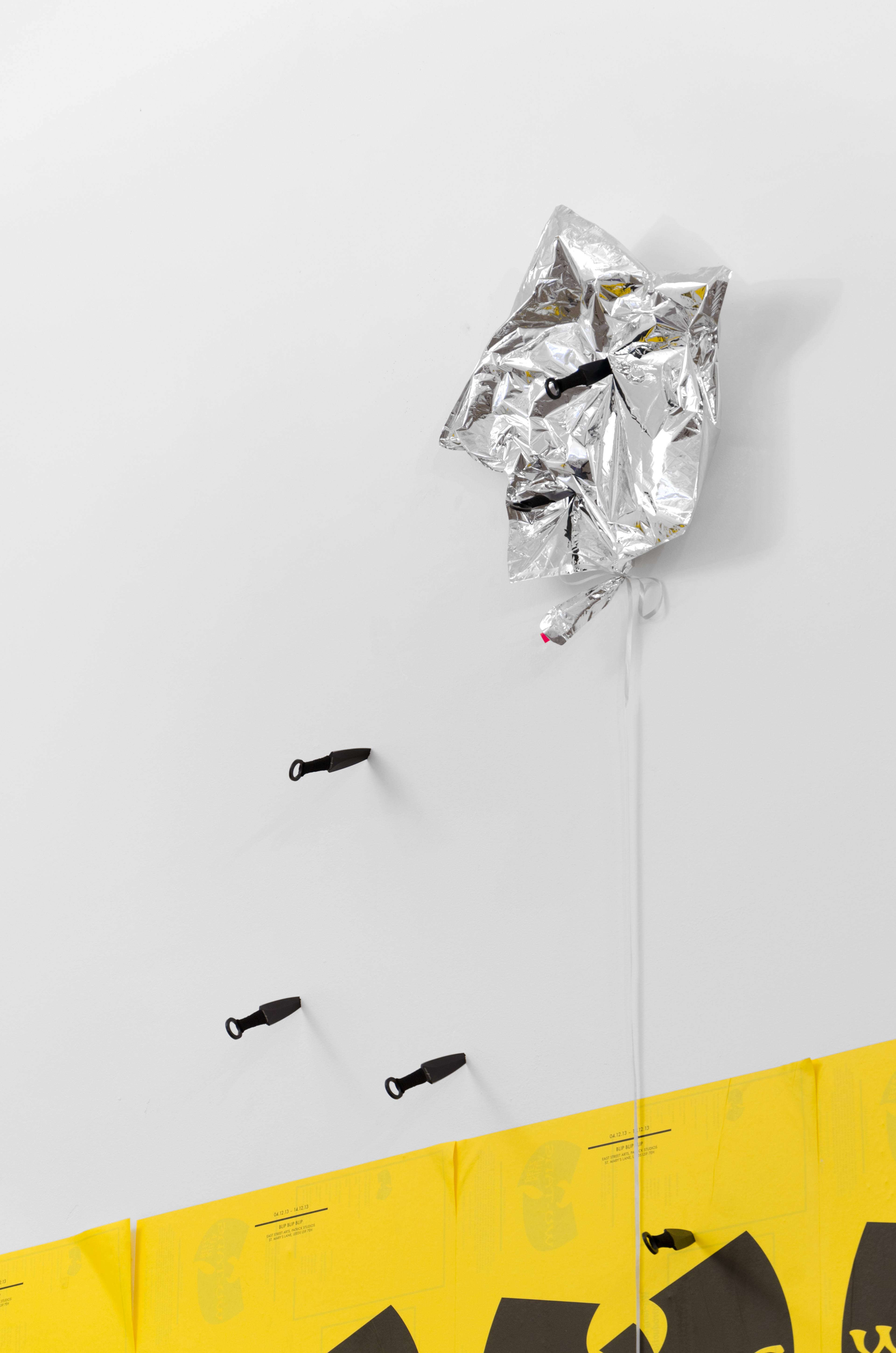 YOU ONLY LIVE ONCE Iron Claw Style; 2013; Balloons; Dimensions variable