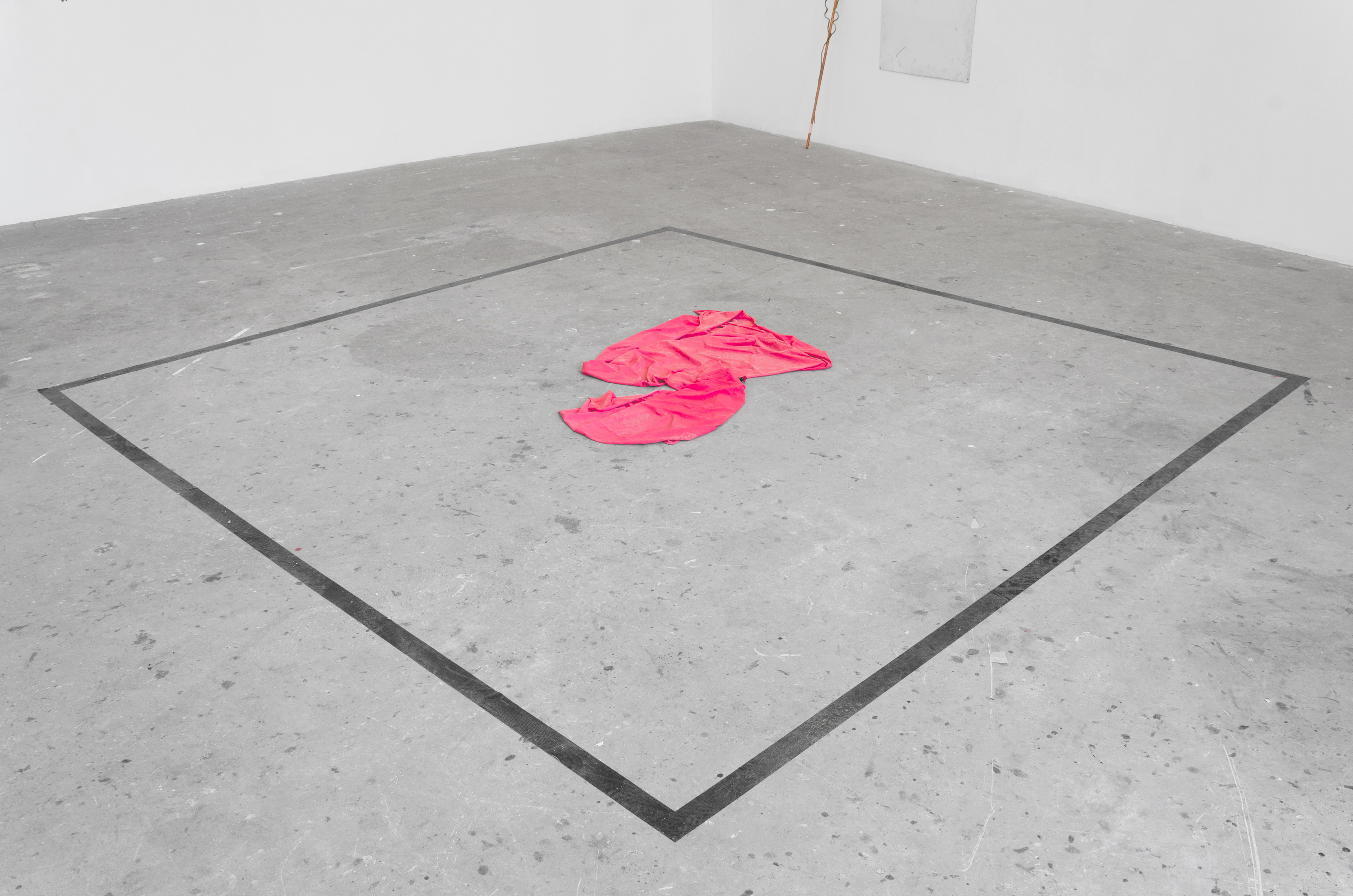 Circle, Square, Triangle; Natascha Young, 2014; gaffer tape and latex + three performers; 9 × 9 × 5ft