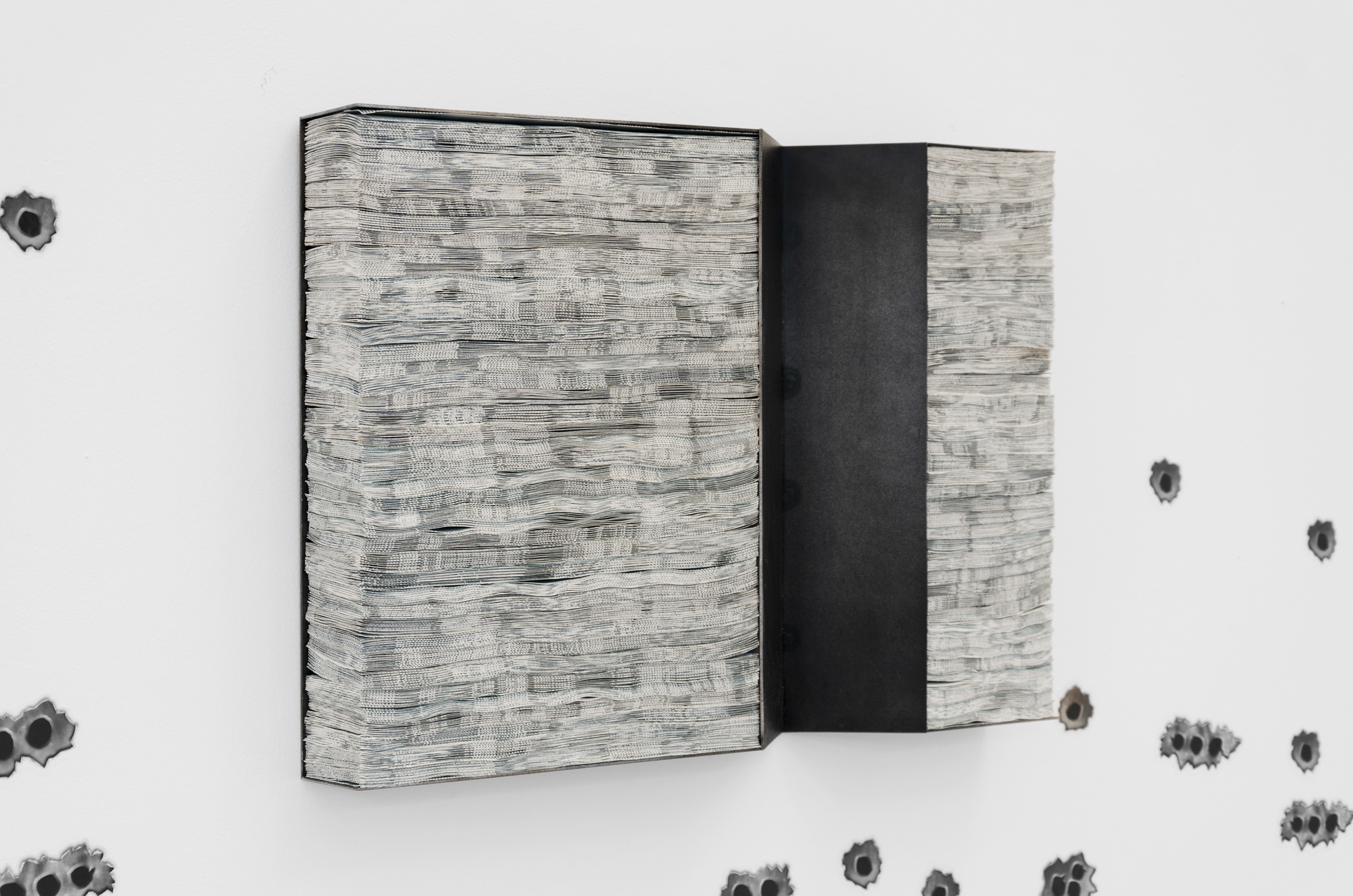 Superfresco VII; Sophie Hopkinson, 2014; acrylic on superfresco wallpaper with a steel support; 40 × 50 × 7cm