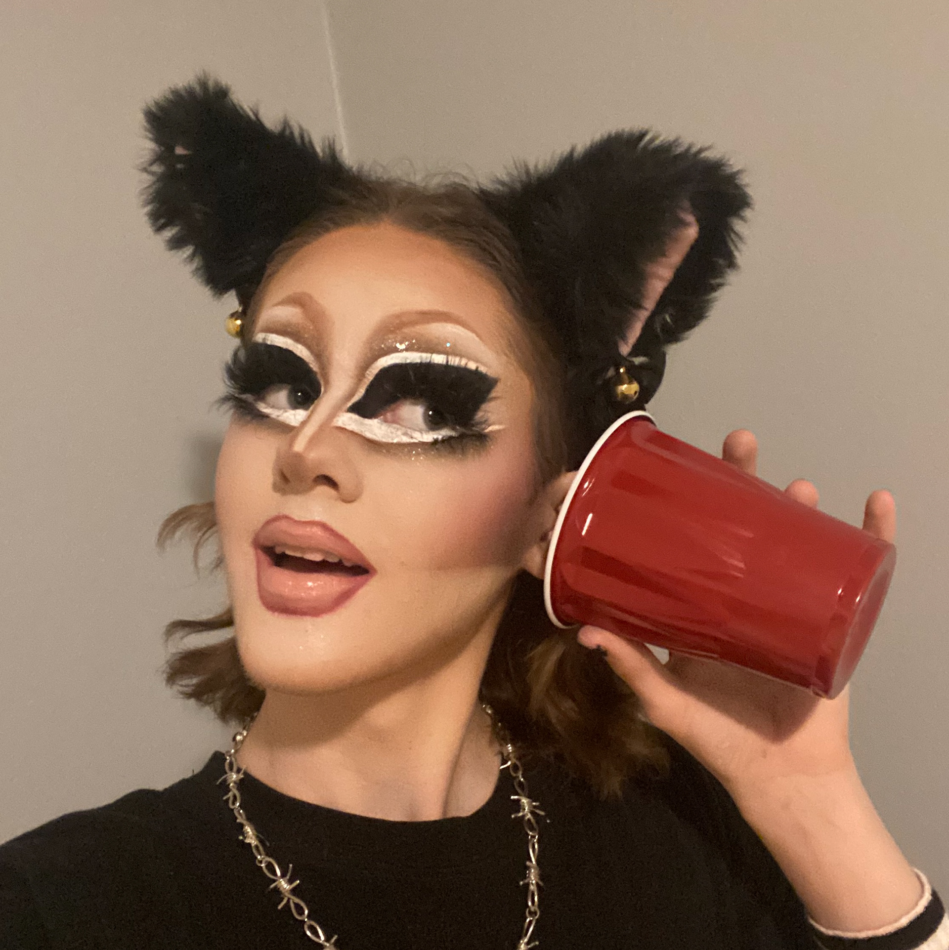 Makeup inspired by Trixie Mattel