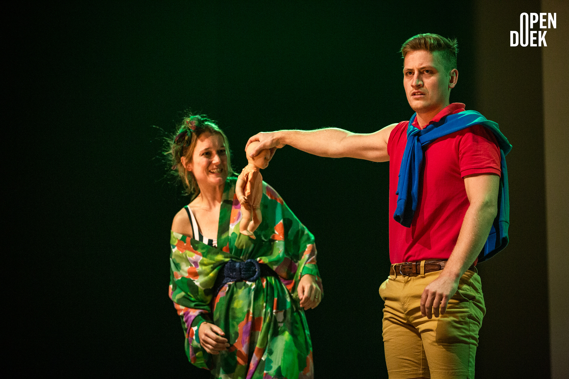 'Paradisos' Leo & Lions (c) Karolina Maruszak
