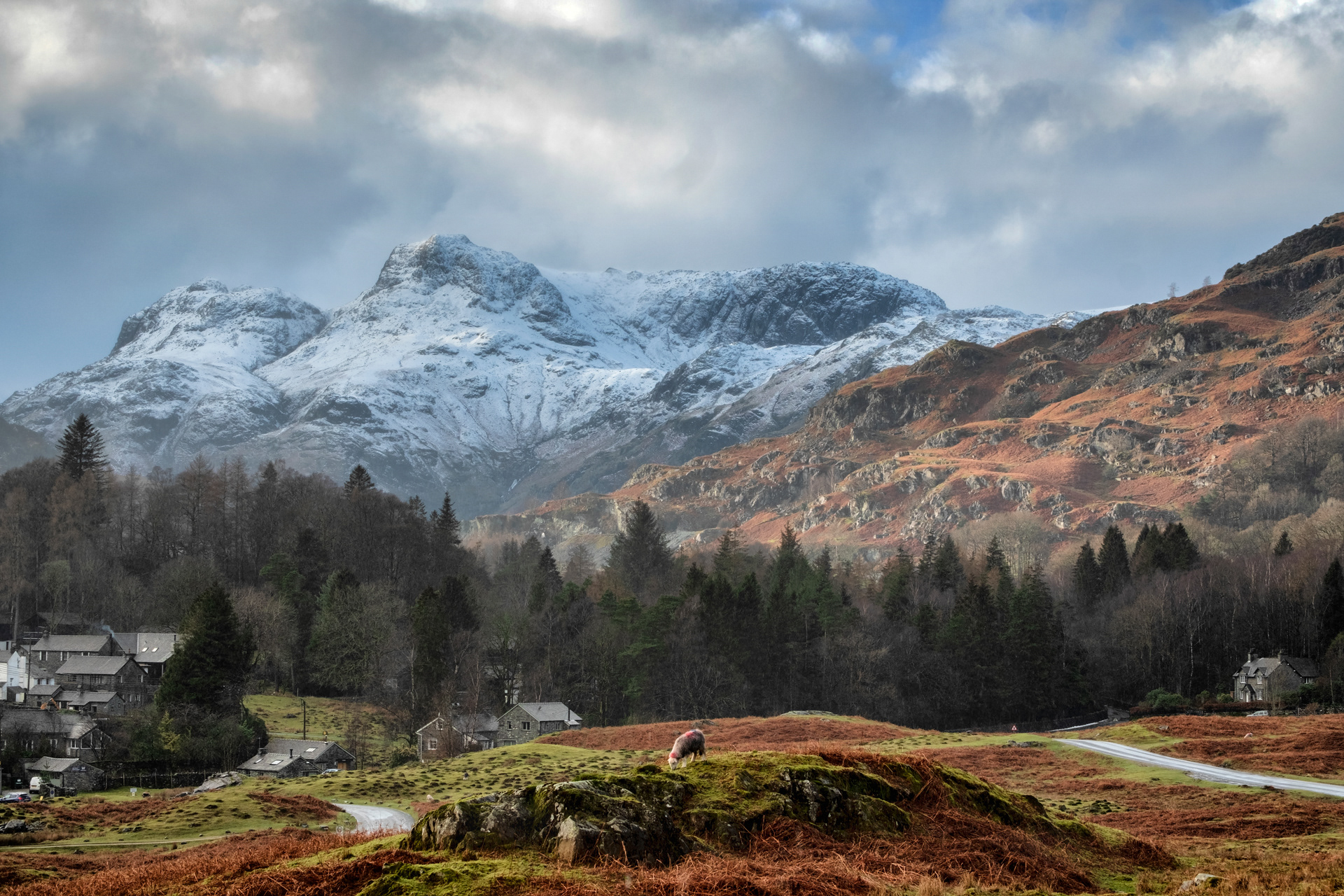 Towards the Langdales