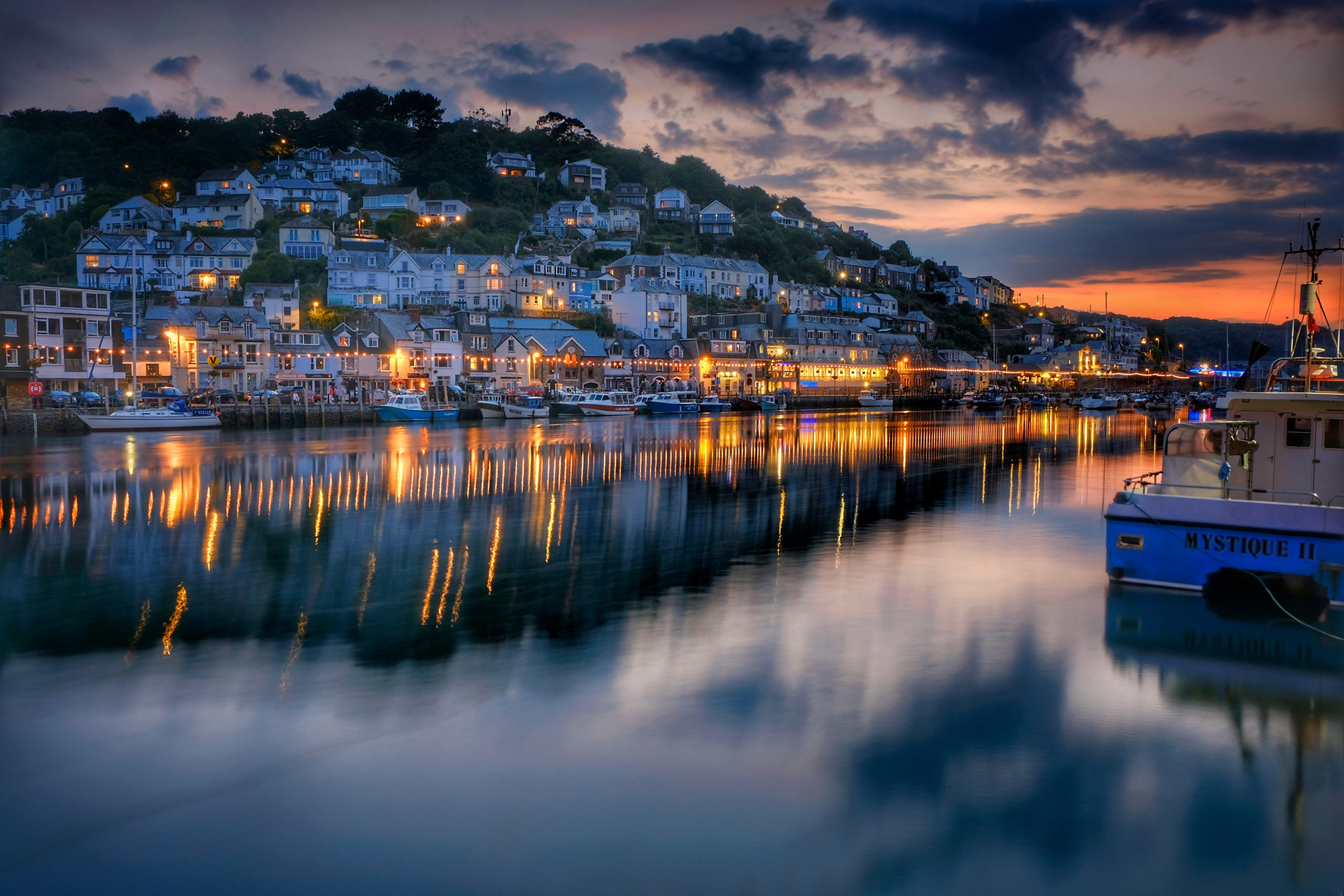 Looe by Night
