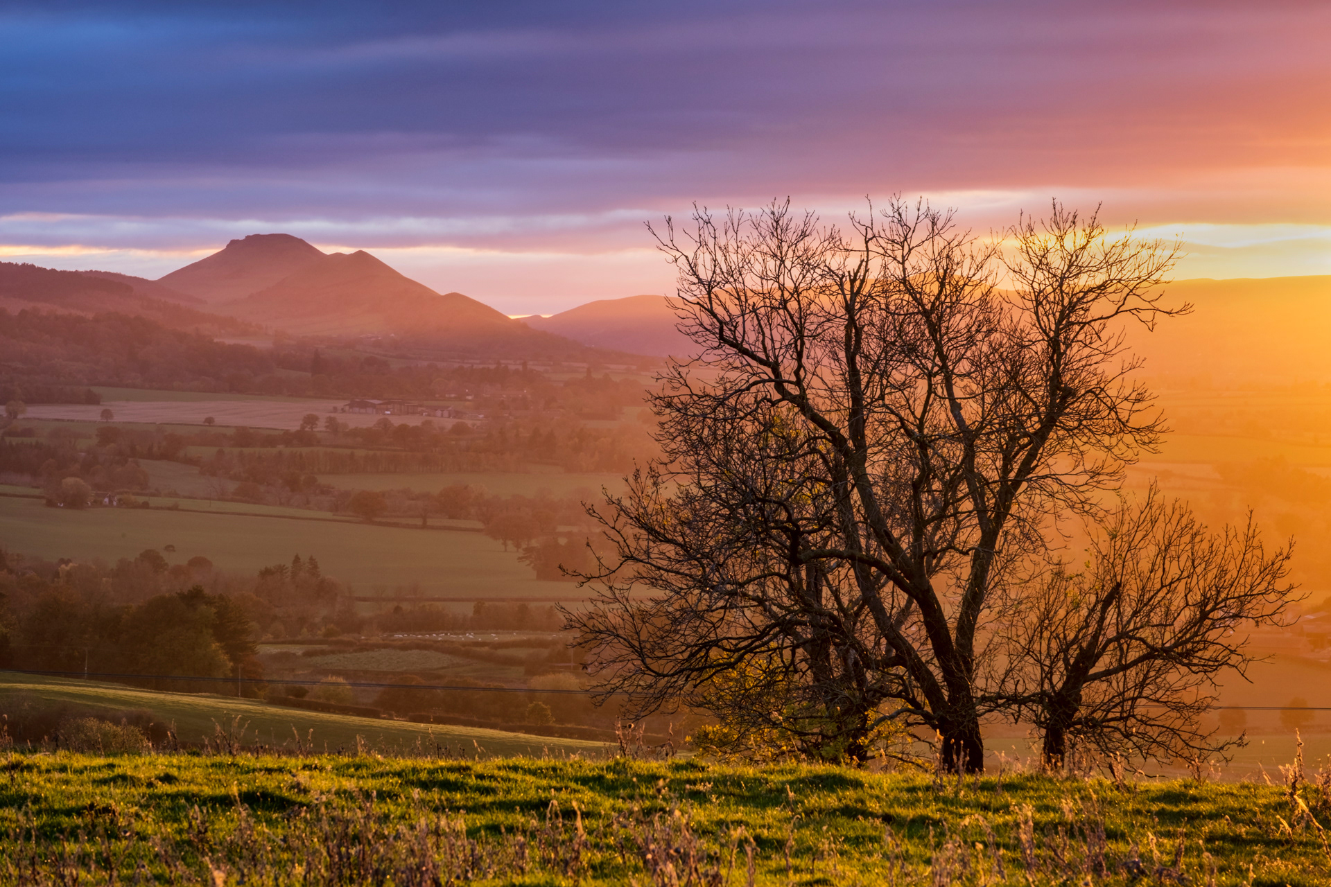 Stretton Hills Sunset