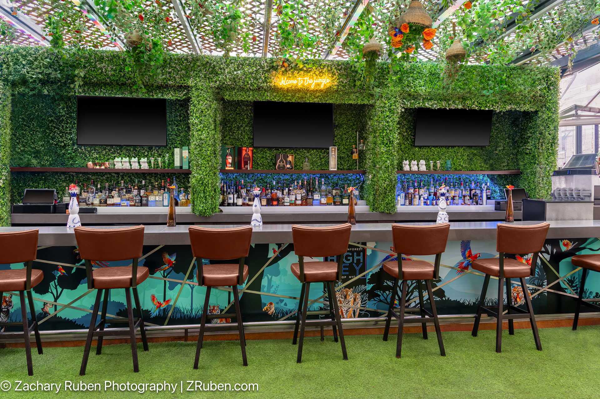 Highkey Rainforest Bar at Four Points New York Downtown