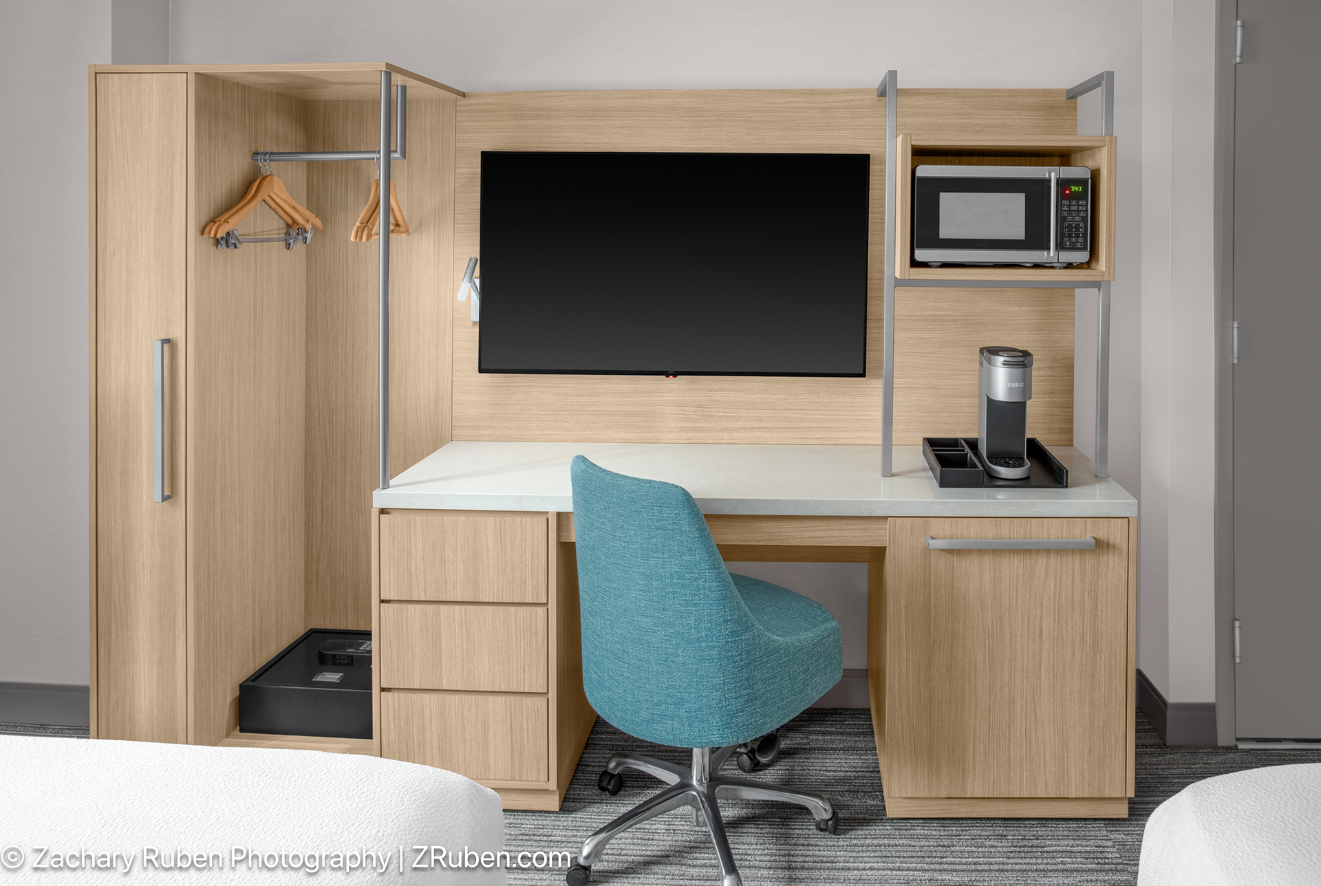 Desk at Hilton Garden Inn New York - Manhattan-Midtown East