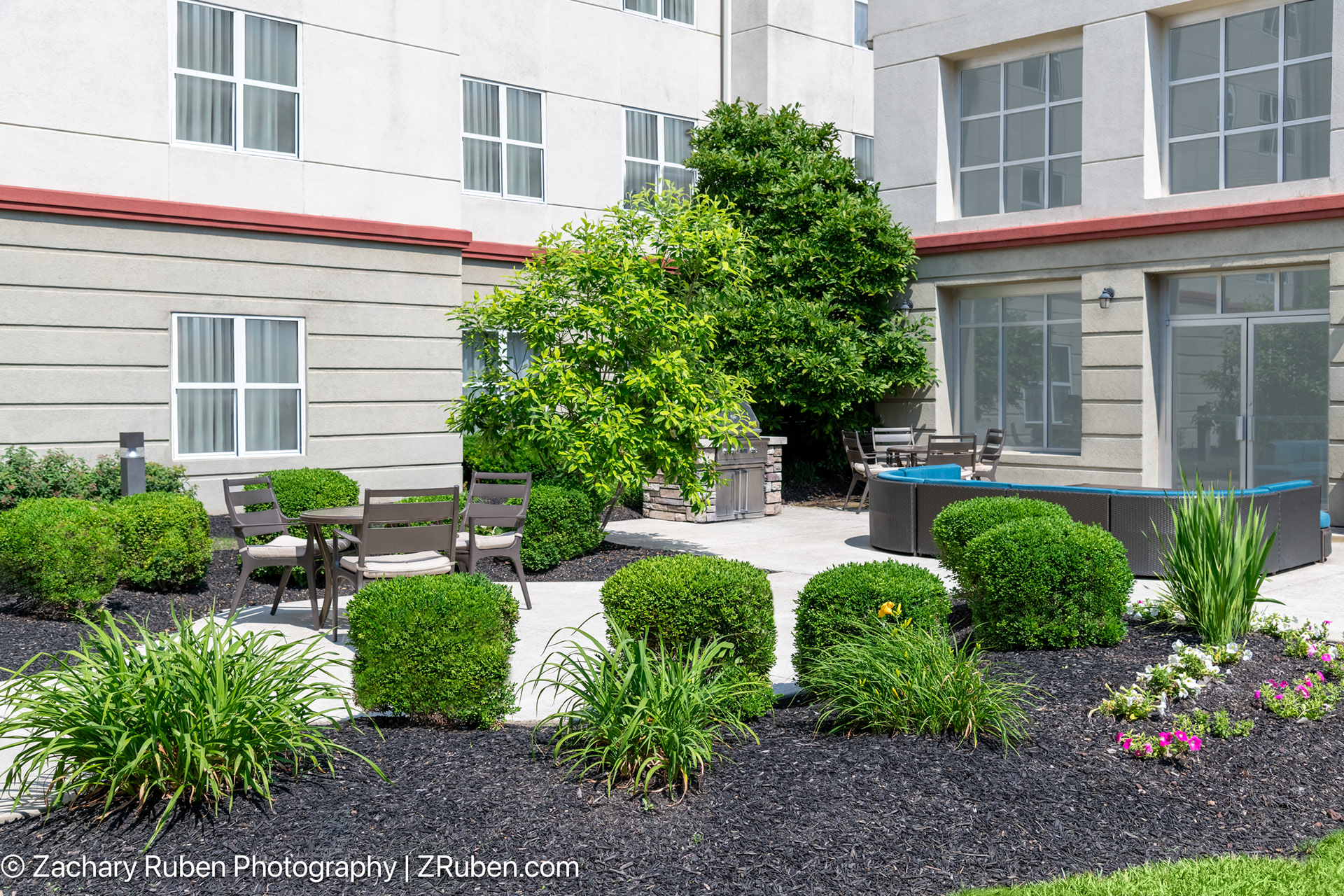 Patio at Homewood Suites Columbus/Airport
