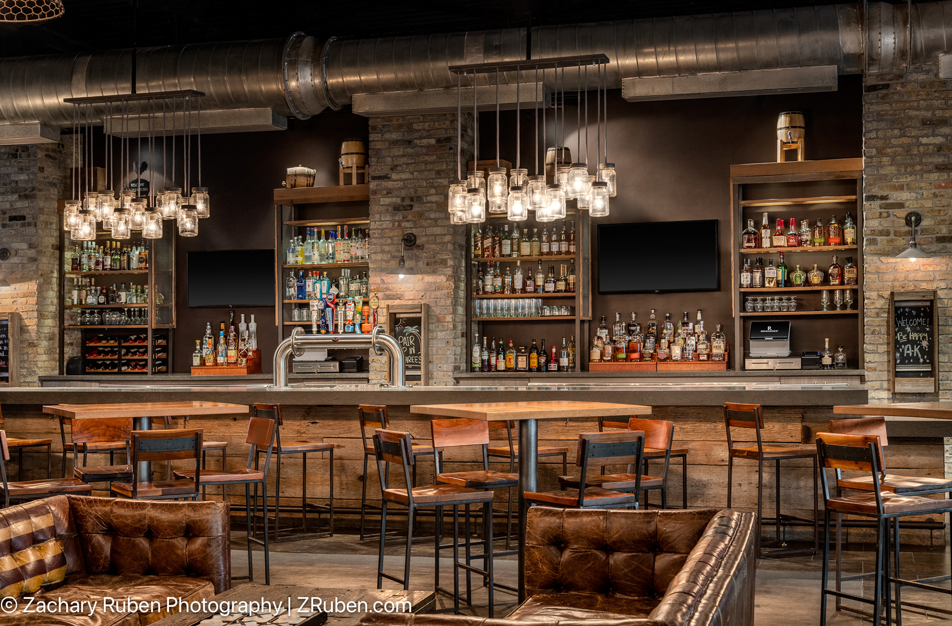 American Kitchen Bar at Renaissance Orlando Resort