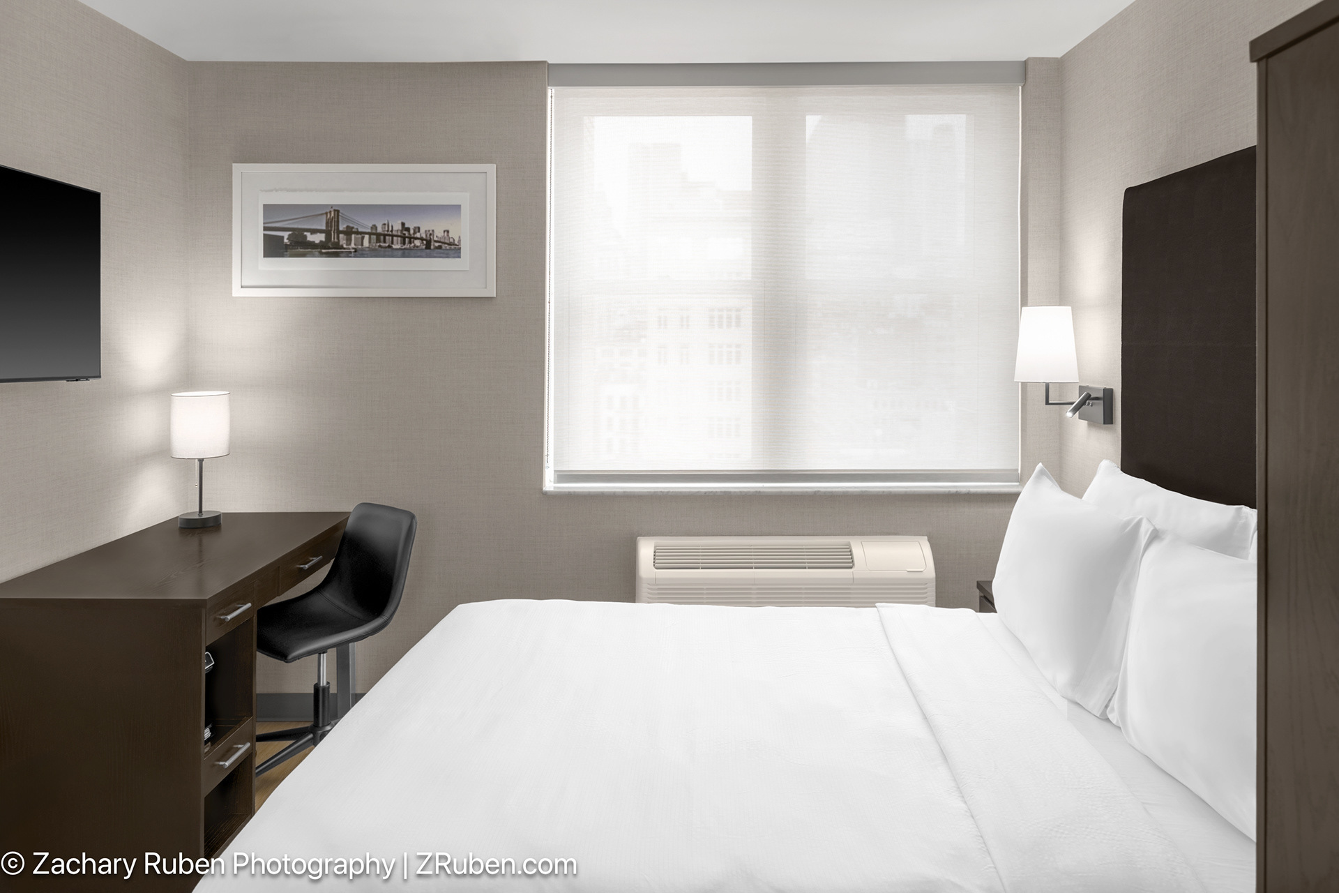 Queen Guest Room at The Solita Soho Hotel