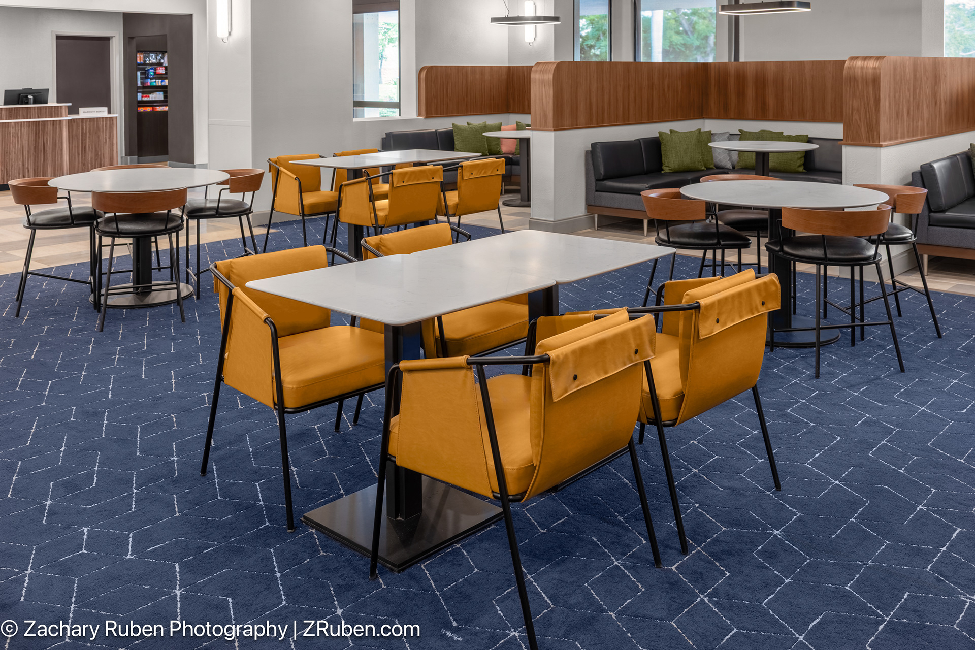 Breakfast Seating Area at Courtyard Fort Lauderdale Coral Springs