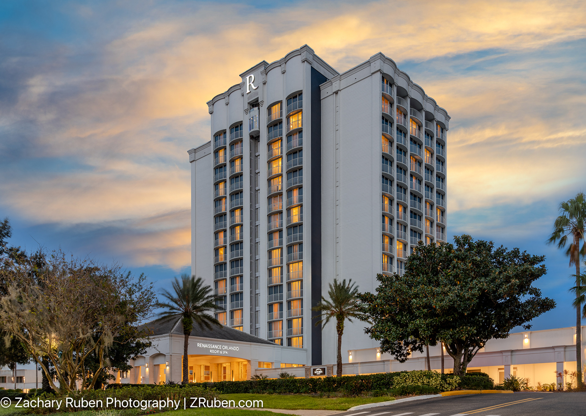 Exterior Sunset at Renaissance Orlando Resort