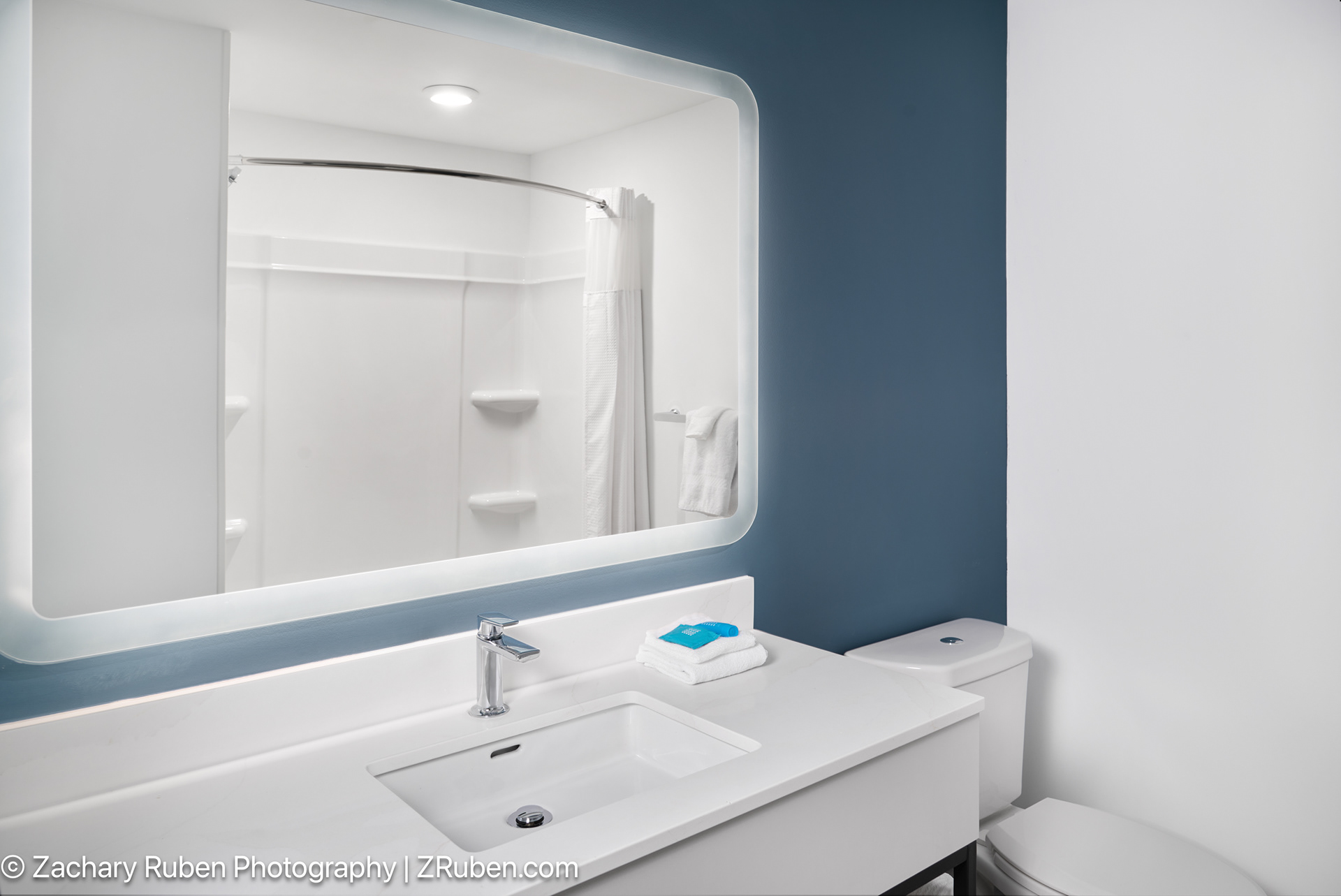 Shower/Tub Combo Bathrom at StudioRes by Marriott Columbia Harbison