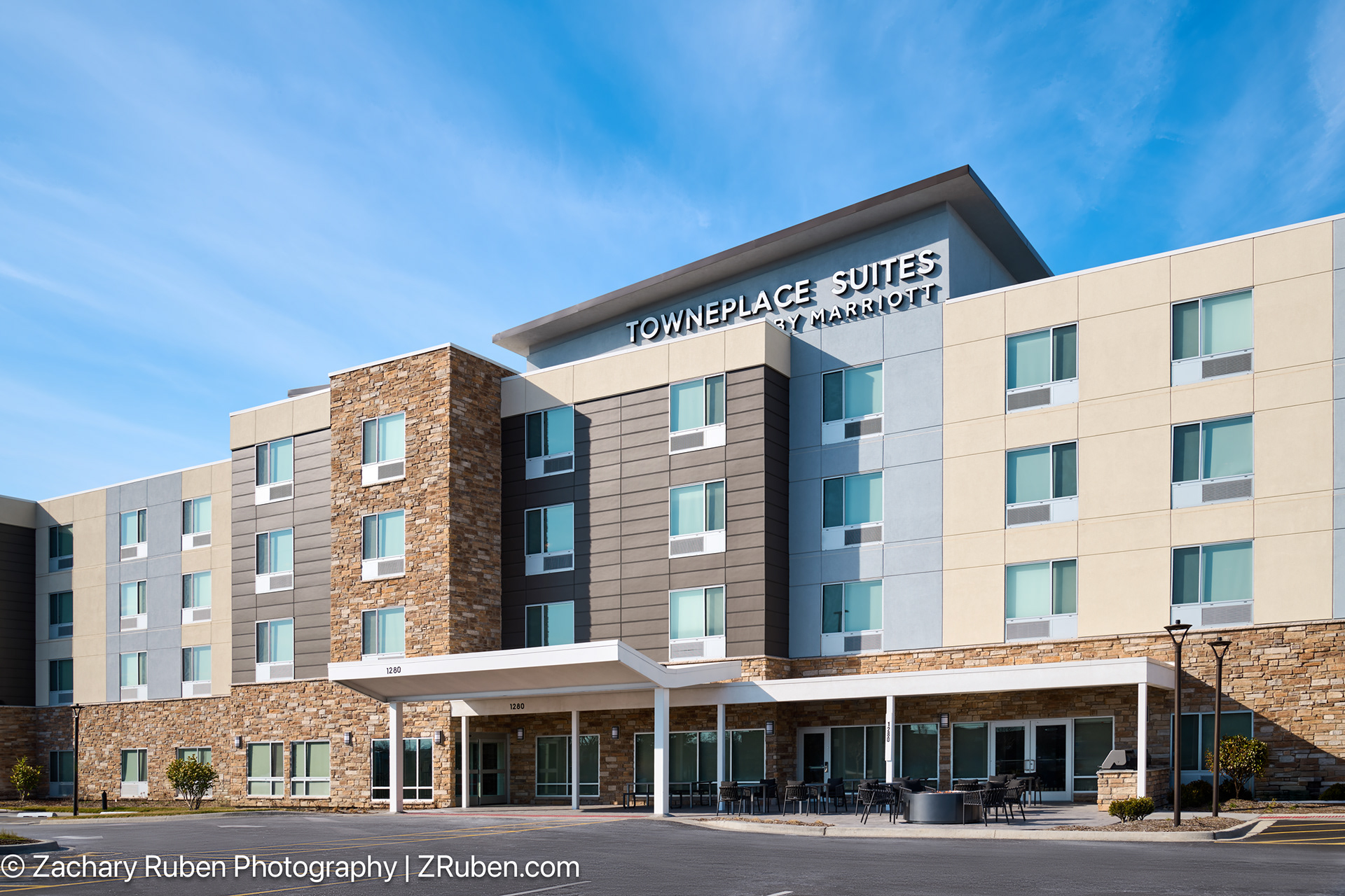 Exterior Day at Towneplace Suites Romeoville