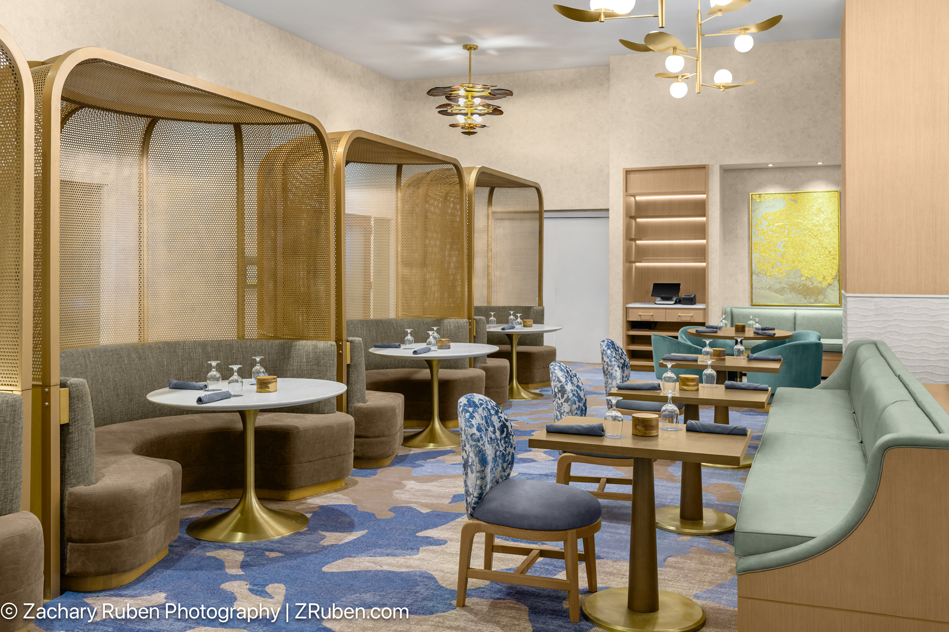 Stillwater and Stone Restaurant at The Westin Crystal City Reagan National Airport